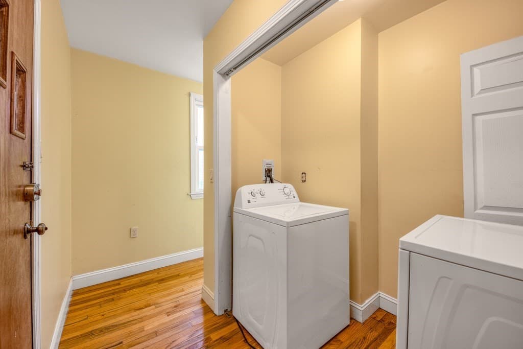 Single Family Residence at 136 Elm Street, Cambridge MA 02140, Cambridge, photo 19 of 30