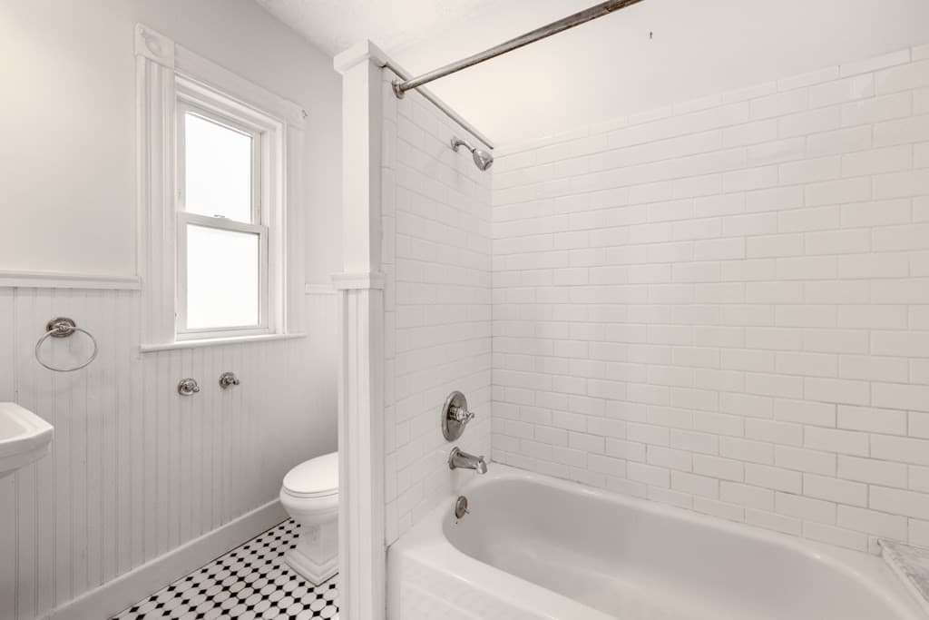 Single Family Residence at 136 Elm Street, Cambridge MA 02140, Cambridge, photo 25 of 30
