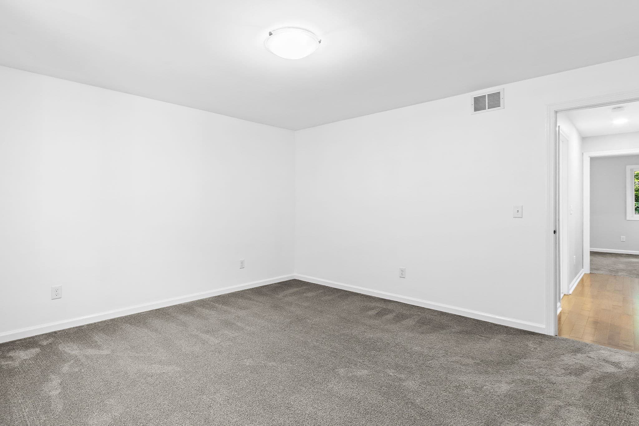 Condominium at 608 Maple Brook Rd # 608, Bellingham MA 02019, Bellingham, photo 29 of 42