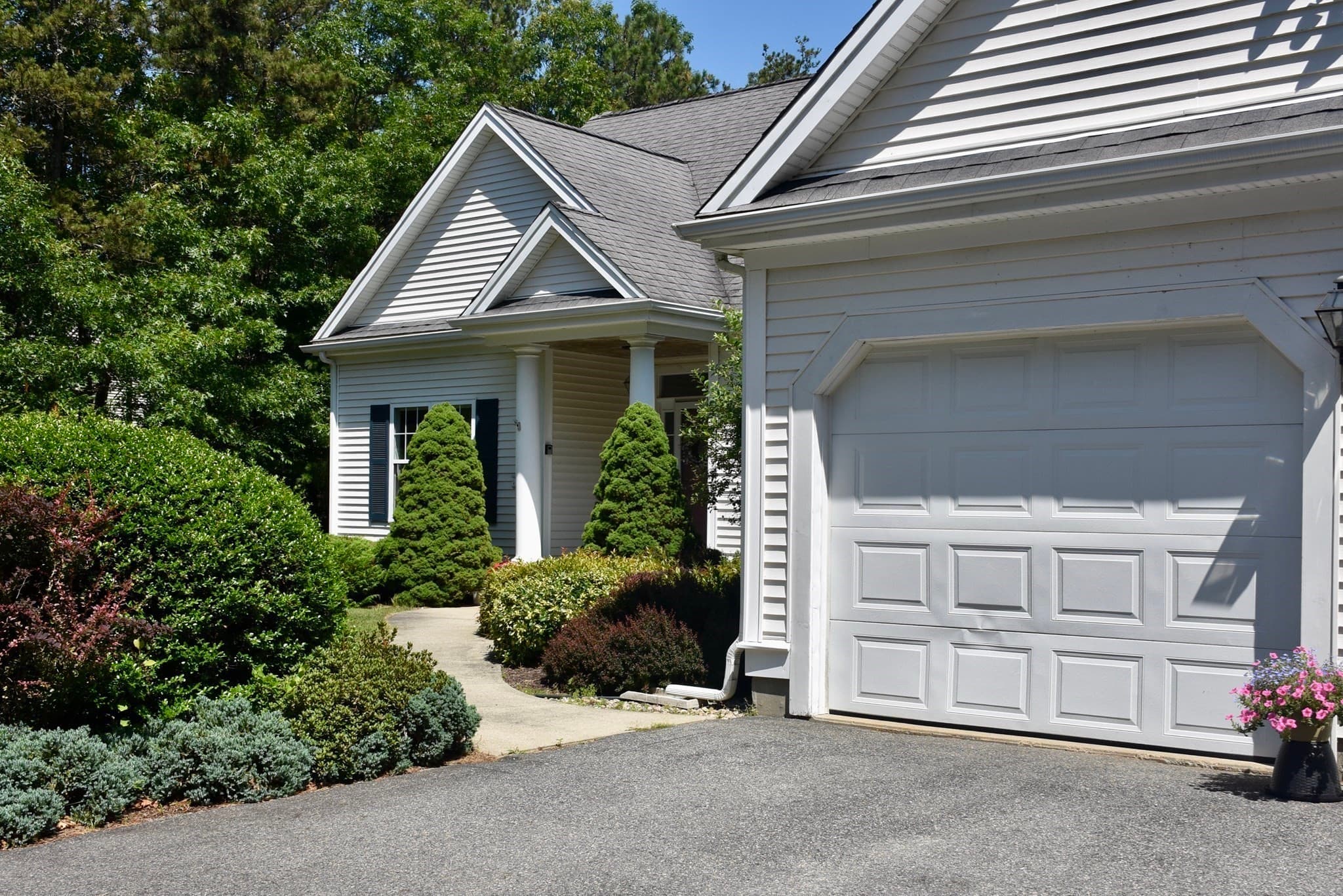 Single Family Residence at 52 Bayden Path, Plymouth MA 02360, photo 5 of 39