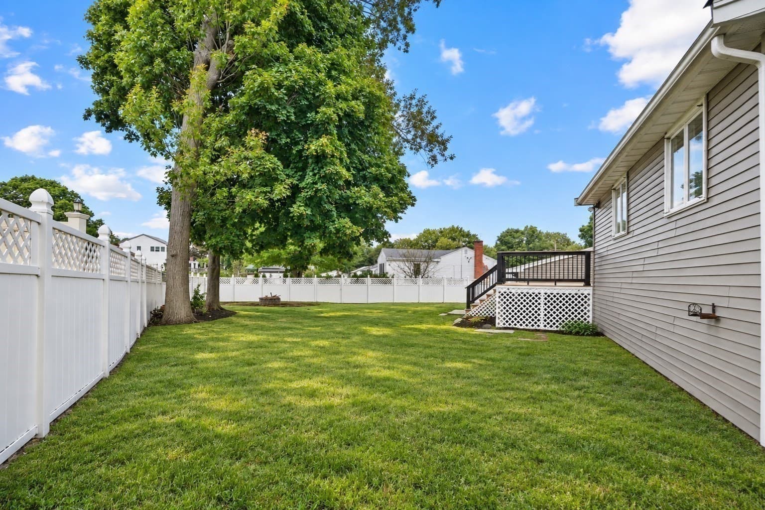 Single Family Residence at 8 Niles Road, Randolph MA 02368, photo 17 of 21