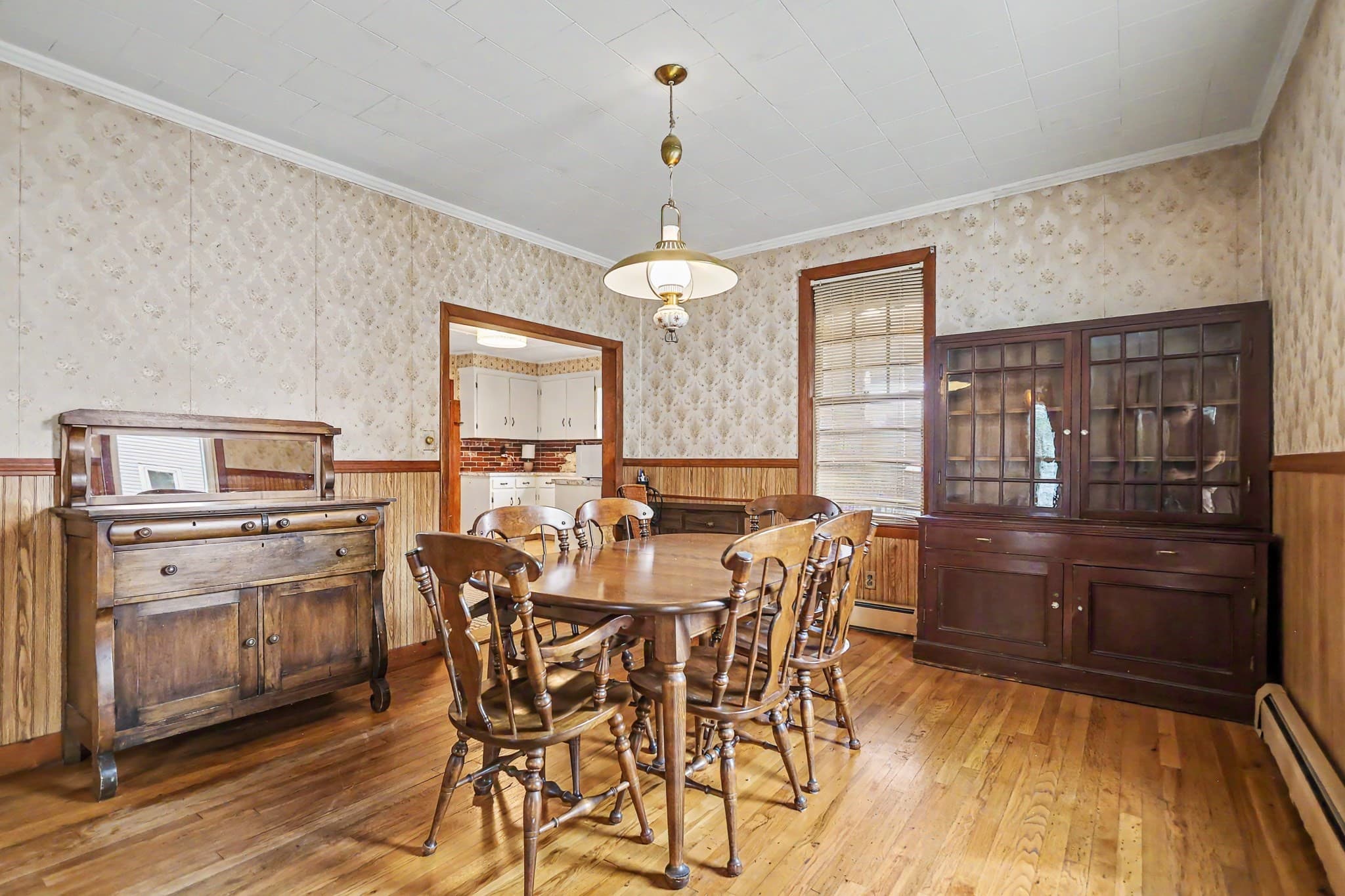 Single Family Residence at 9 Varnum Street, Haverhill MA 01835, Haverhill, photo 10 of 33