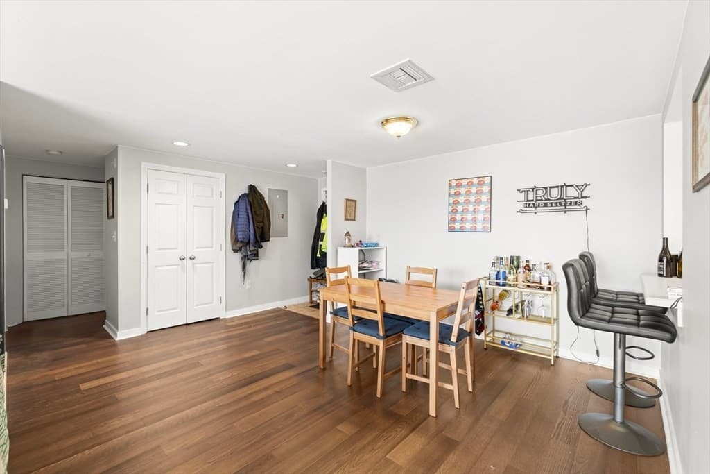 Condominium at 170 Gore Street # 417, Cambridge MA 02141, Cambridge, photo 5 of 19