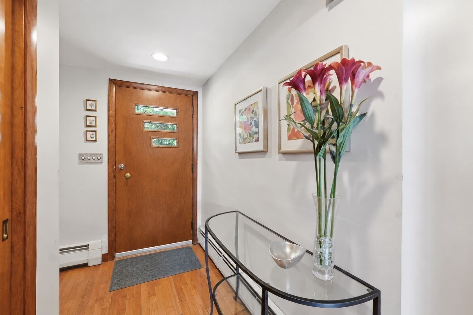Single Family Residence at 12 Summer Hill Rd, Maynard MA 01754, Maynard, photo 6 of 42