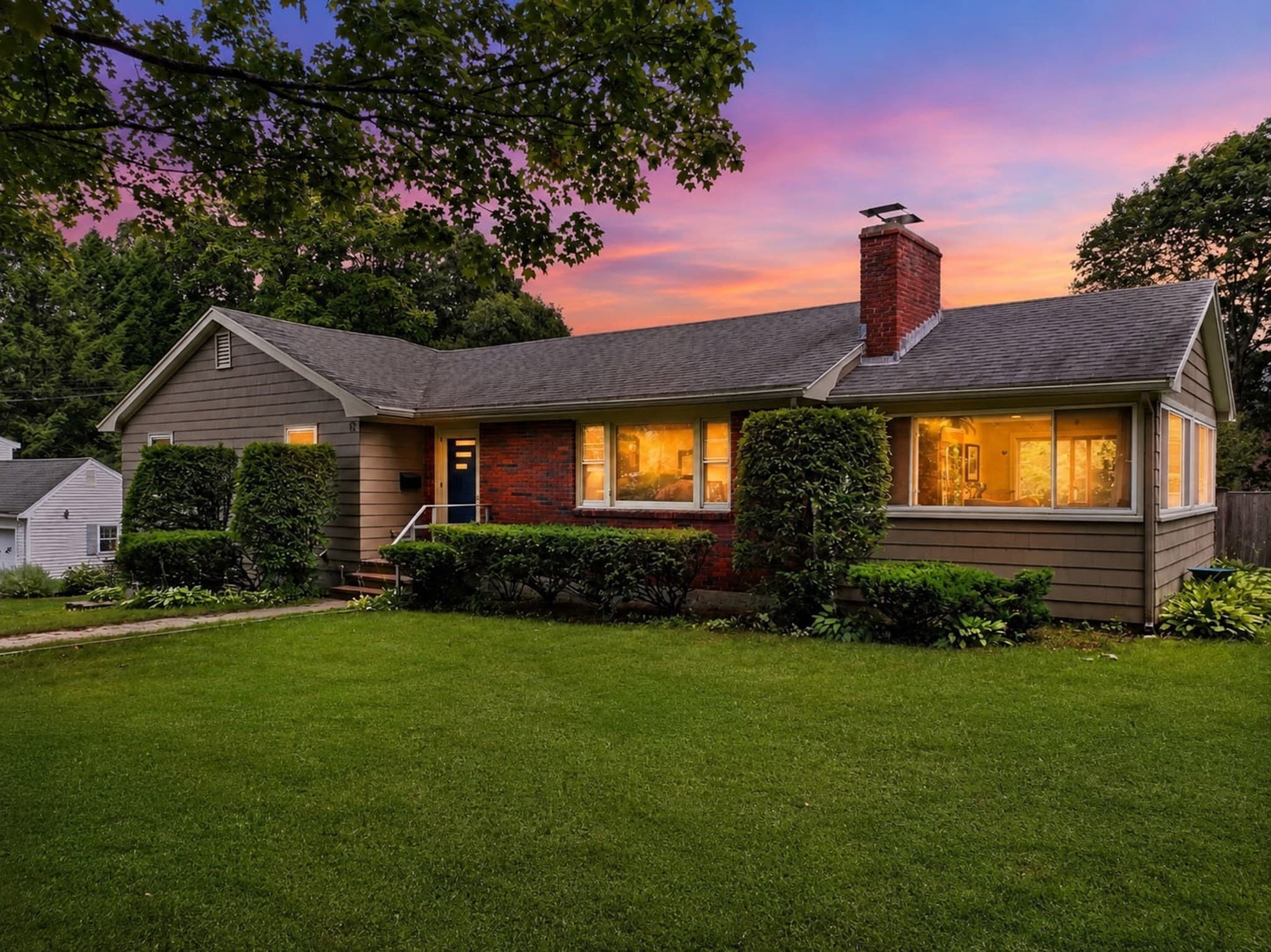 12 Summer Hill Rd, Maynard MA 01754