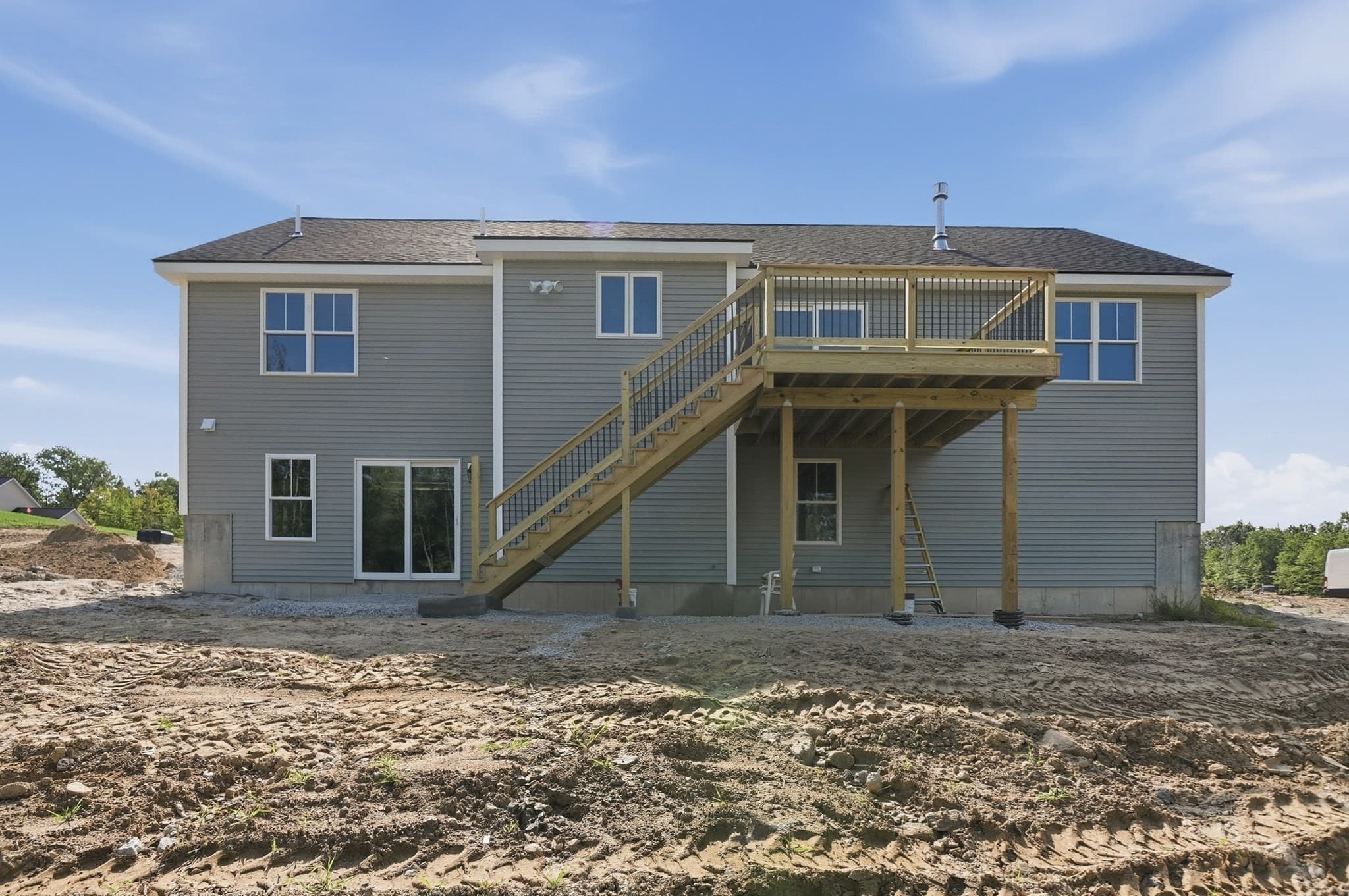 Single Family Residence at 155 Turner Farm Road, Uxbridge MA 01569, Uxbridge, photo 2 of 19