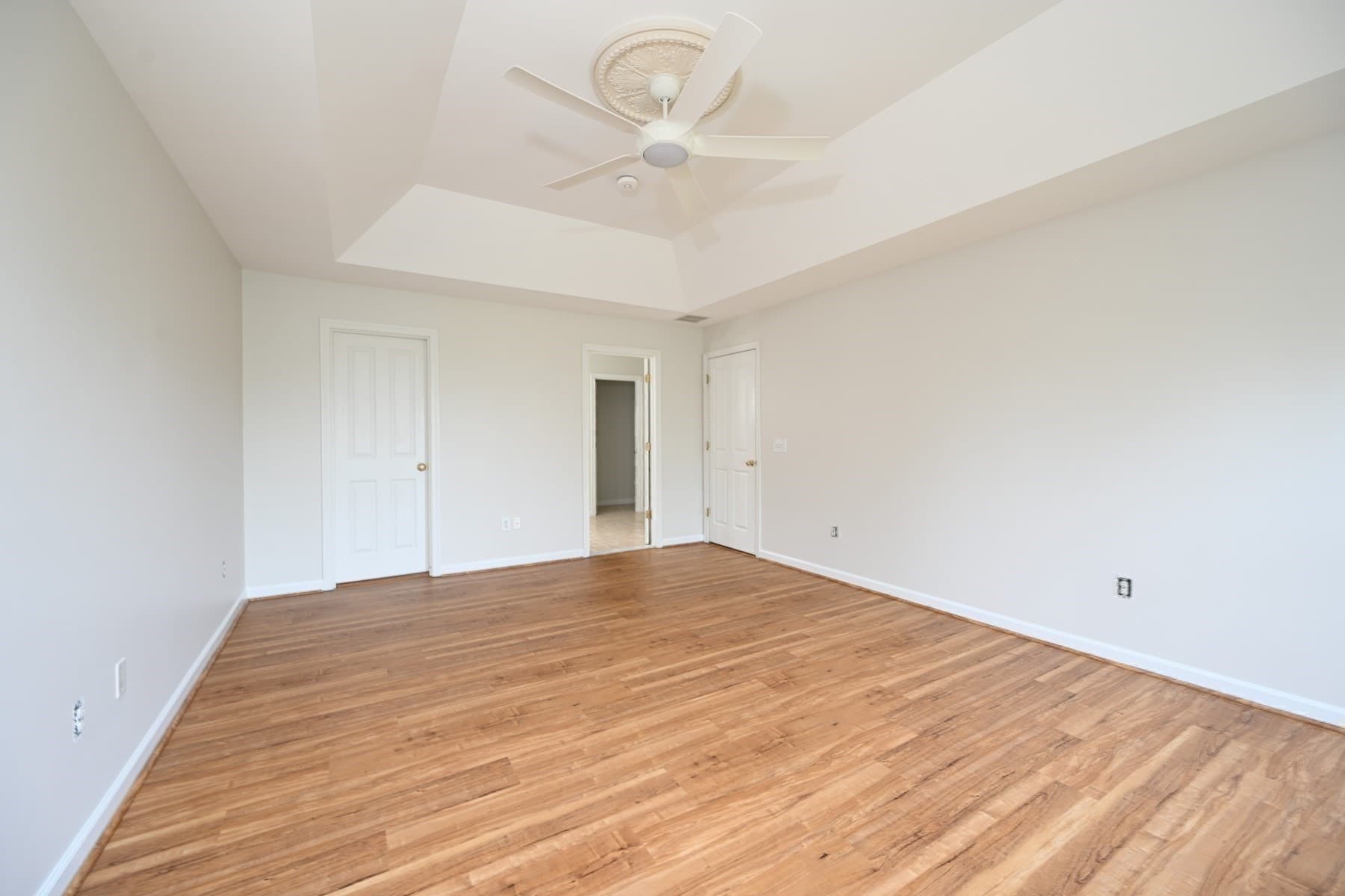Single Family Residence at 5 Bay Farm Ln, Grafton MA 01560, Grafton, photo 17 of 35