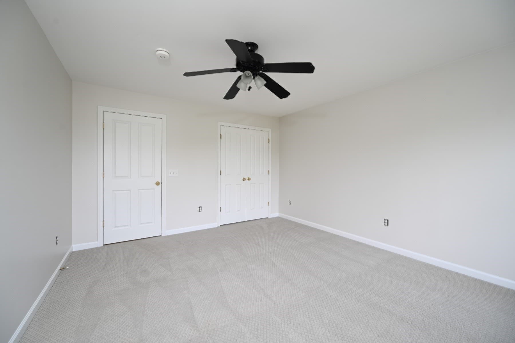 Single Family Residence at 5 Bay Farm Ln, Grafton MA 01560, Grafton, photo 21 of 35