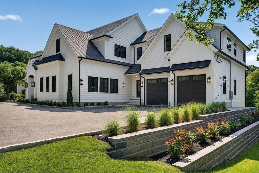 Single Family Residence at 688 Brush Hill Road, Milton MA 02186, Milton, photo 3 of 33