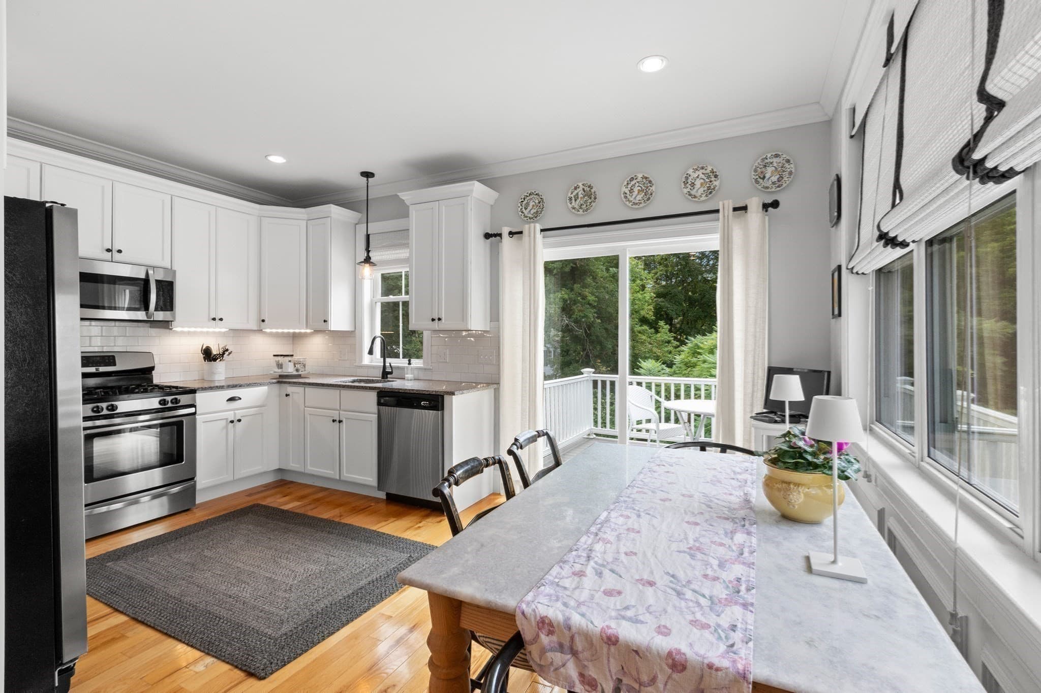 Condominium at 176 Elm Street # 2, Amesbury MA 01913, Amesbury, photo 14 of 35