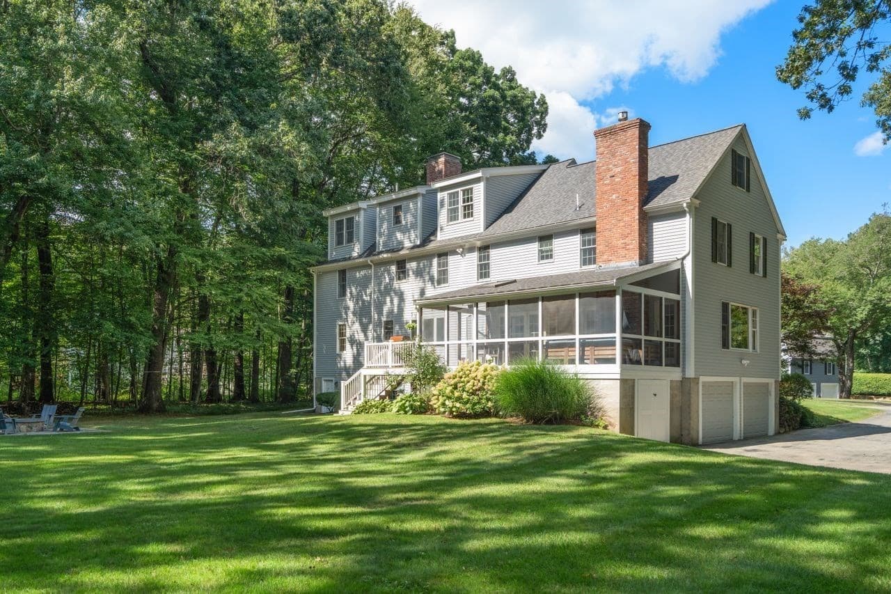 Single Family Residence at 139 Ford Road, Sudbury MA 01776, Sudbury, photo 4 of 42