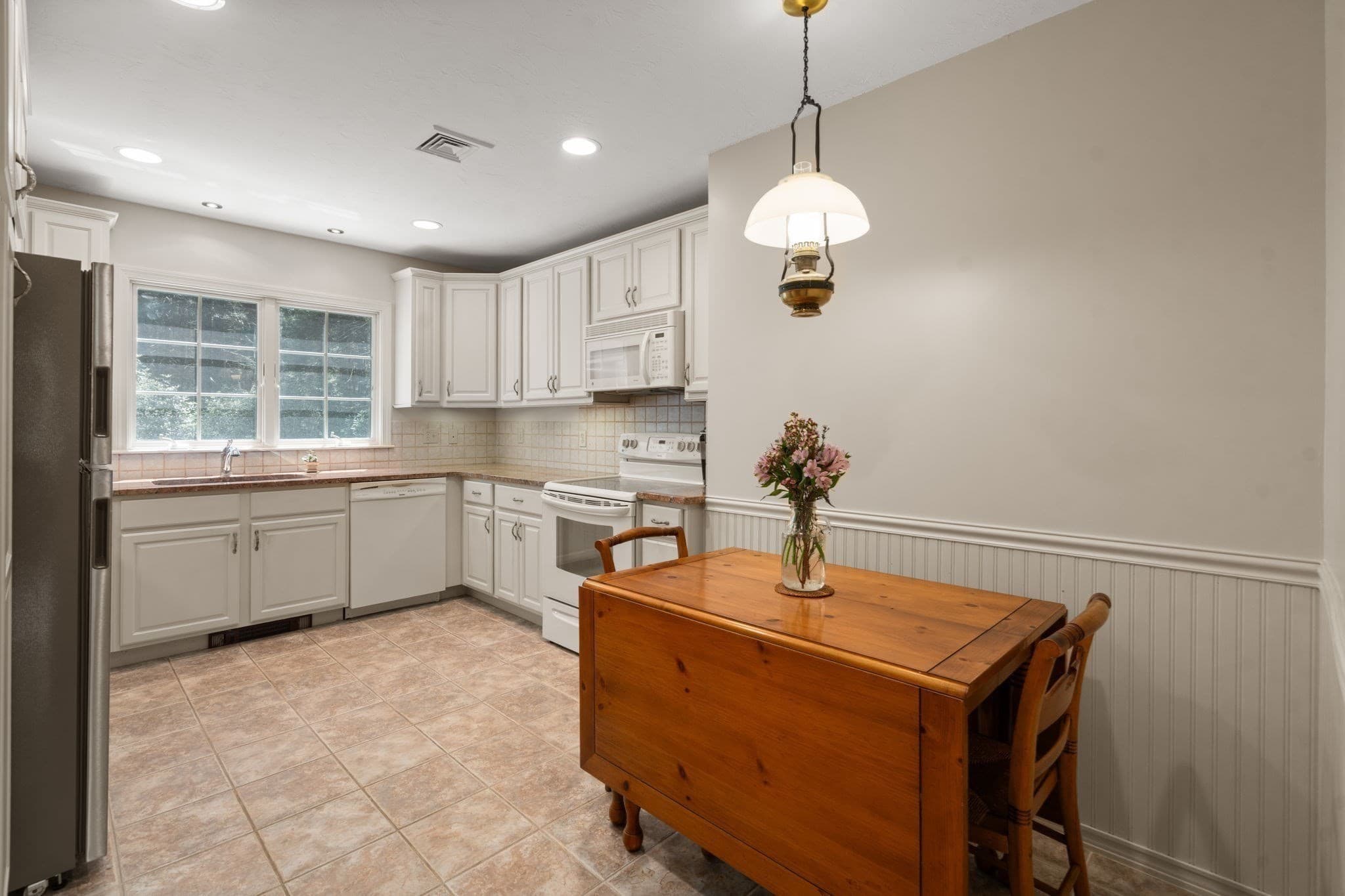 Single Family Residence at 105 Green Street, Canton MA 02021, Canton, photo 15 of 40