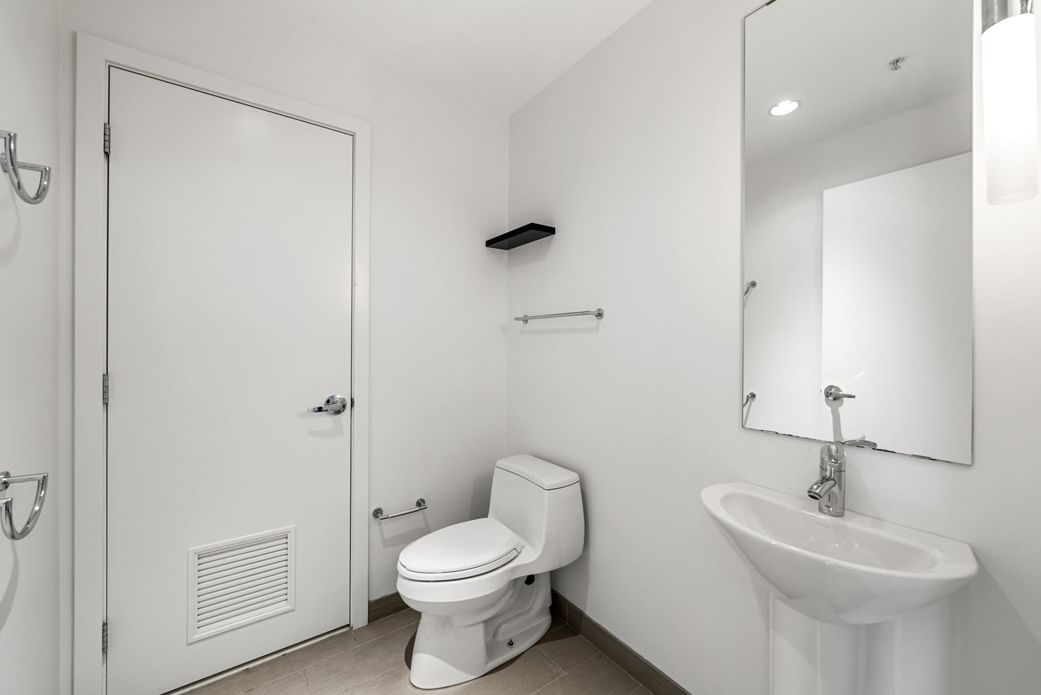 Condominium at 110 Stuart St # H, Boston MA 02116, photo 17 of 24
