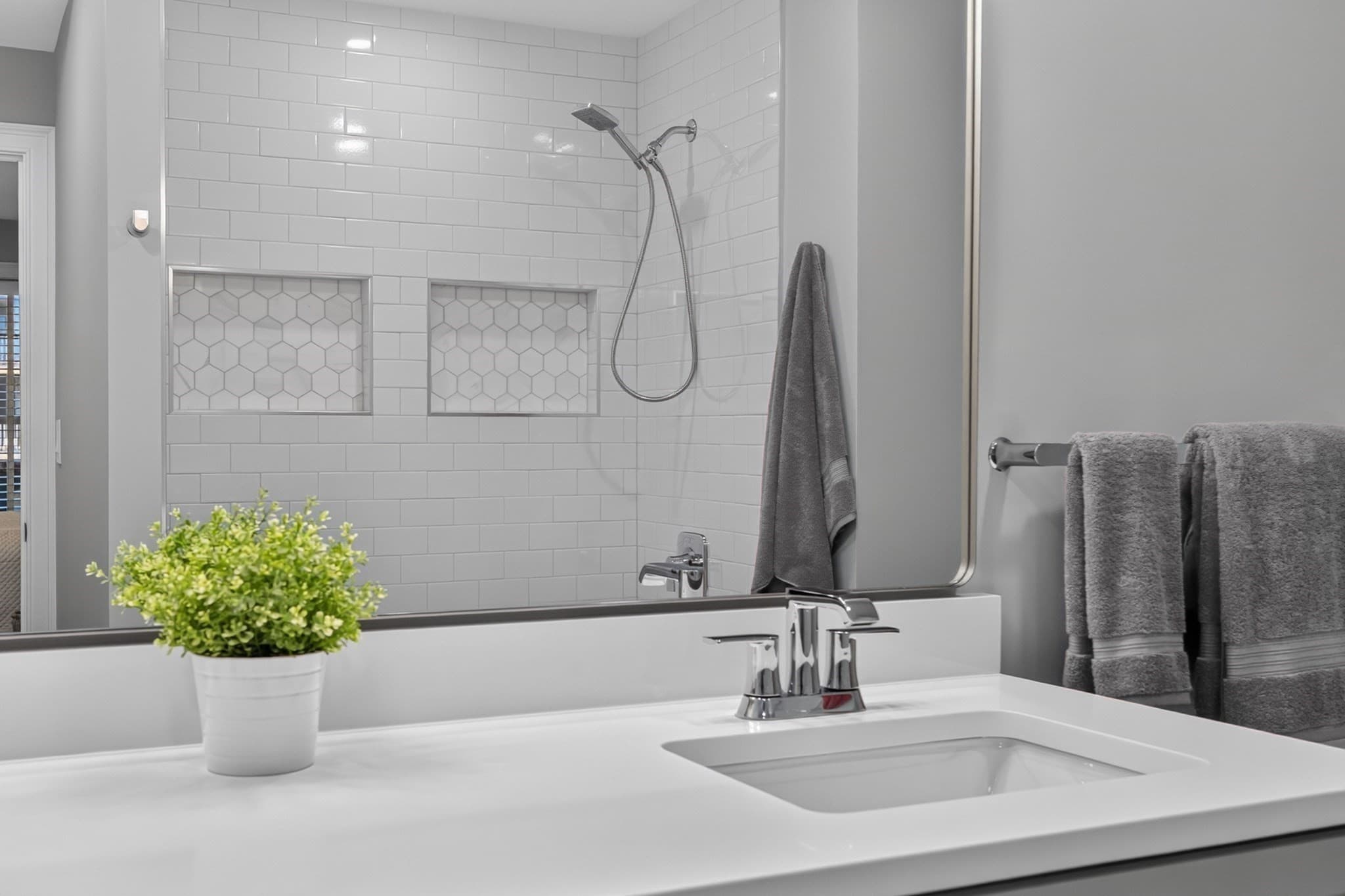 Condominium at 1306 Columbia Road # 4C, Boston MA 02127, Boston, photo 16 of 33