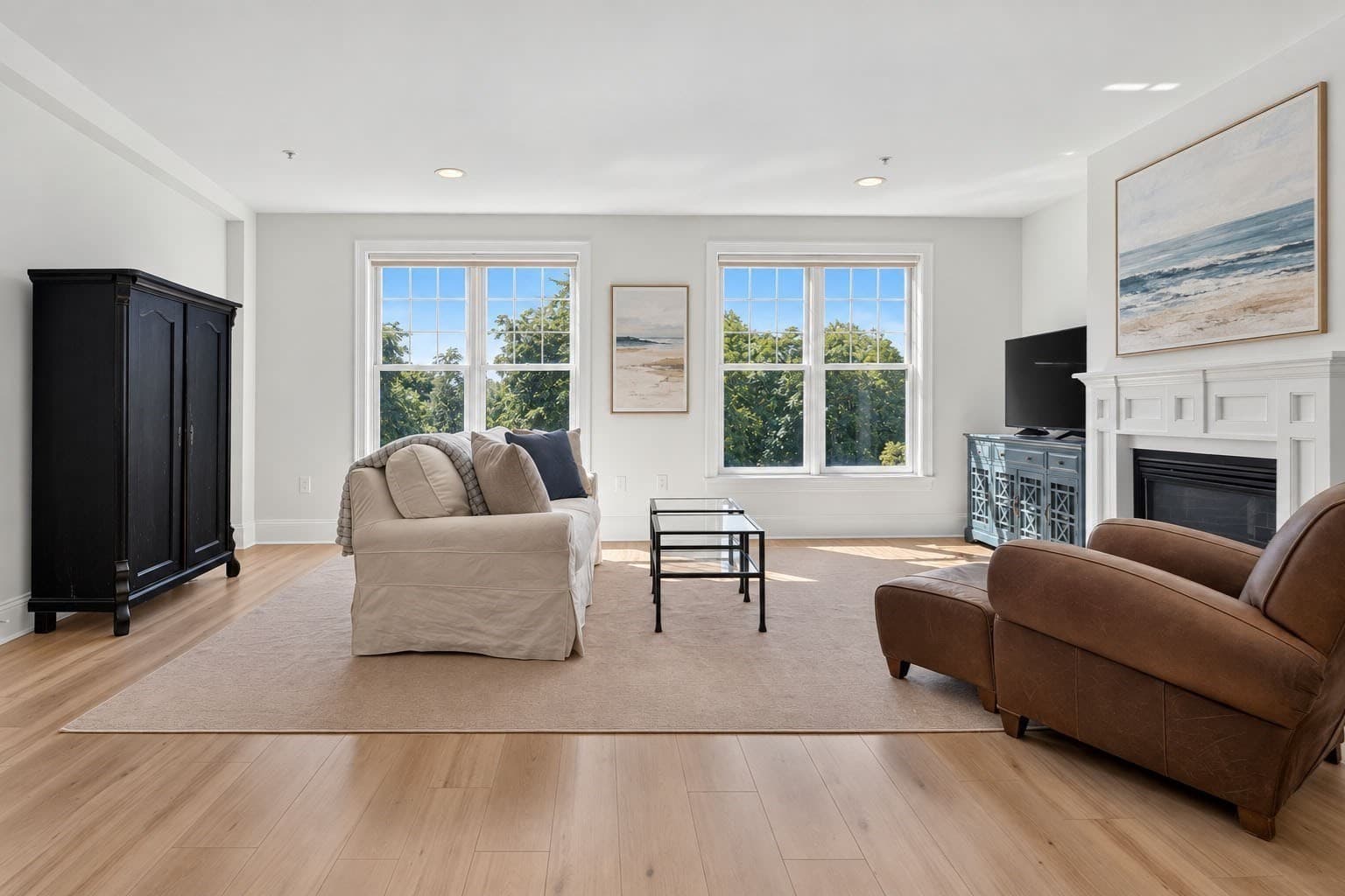 Condominium at 1306 Columbia Road # 4C, Boston MA 02127, Boston, photo 5 of 33