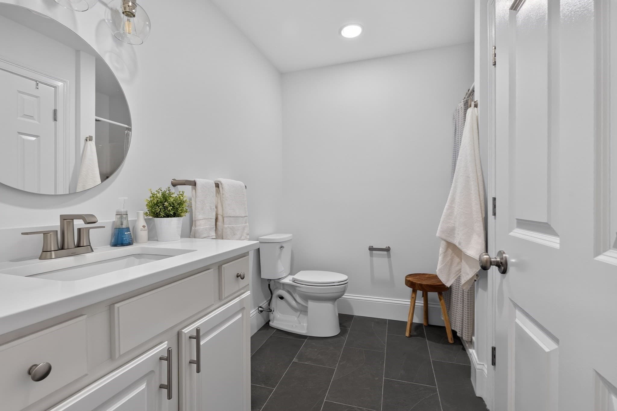 Condominium at 1306 Columbia Road # 4C, Boston MA 02127, Boston, photo 21 of 33