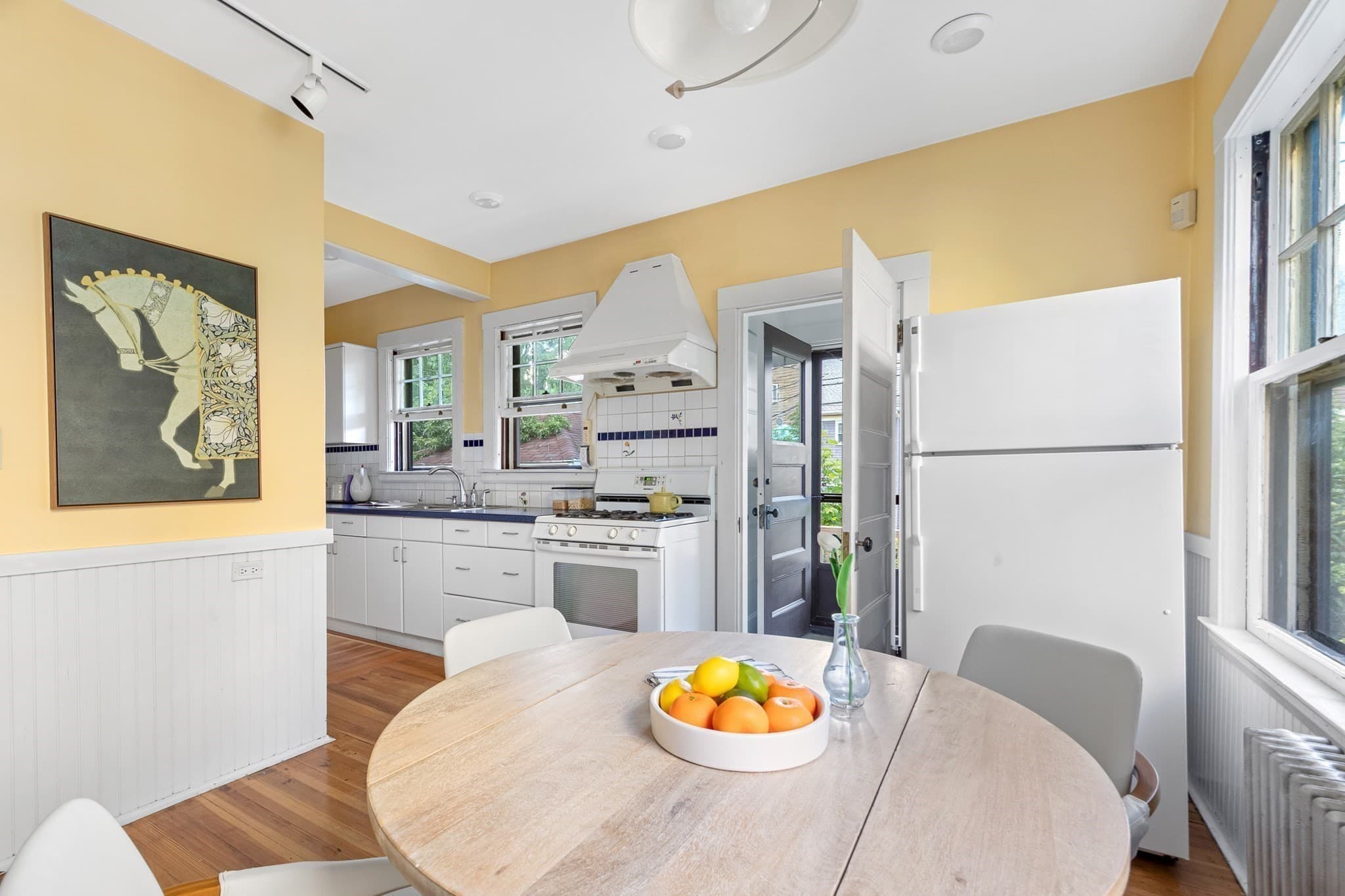 Single Family Residence at 8 Centervale Park, Boston MA 02124, Boston, photo 17 of 41