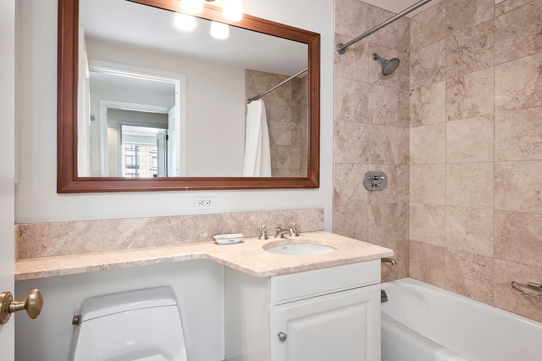 Condominium at 2 Avery # 25G, Boston MA 02111, photo 14 of 26