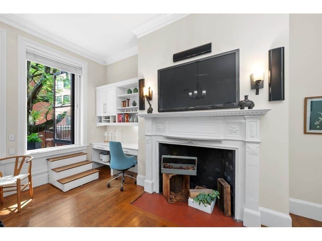 Condominium at 280 Commonwealth Avenue # 108, Boston MA 02116, photo 2 of 17