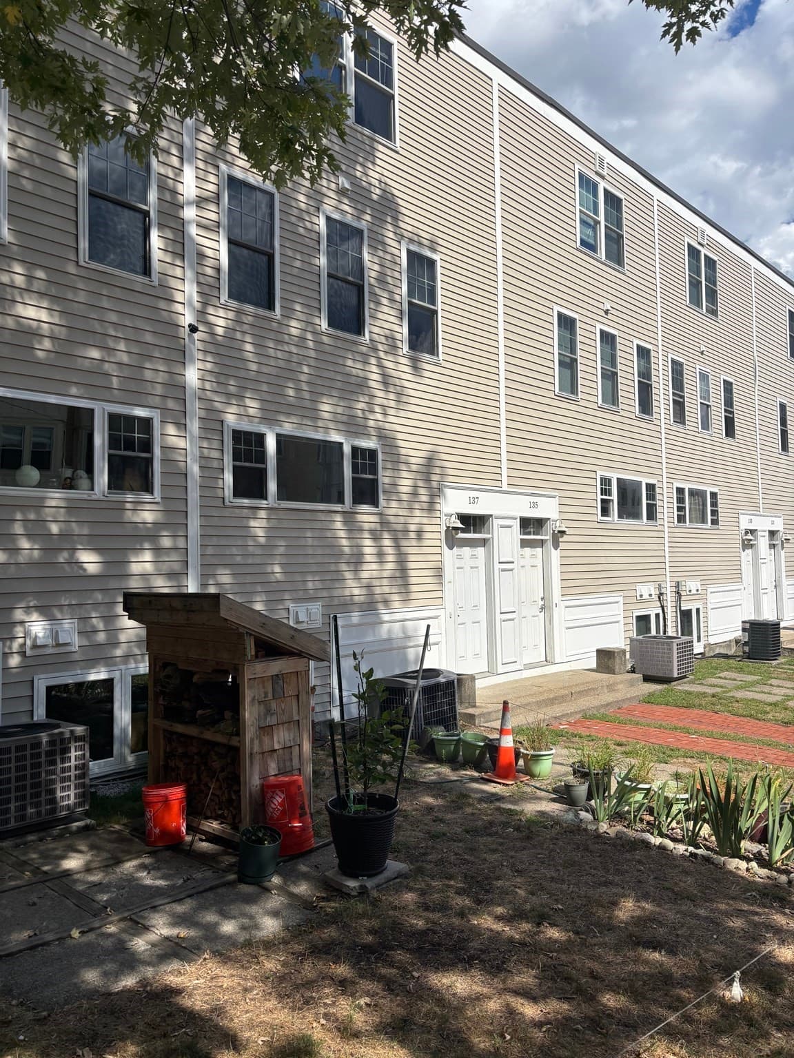 137 Glenville Ave # 37, Boston MA 02134