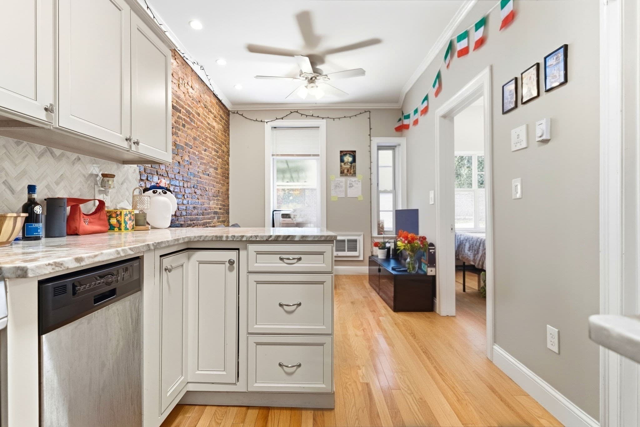 5-9 Family at 60 North Margin St, Boston MA 02113, Boston, photo 7 of 18