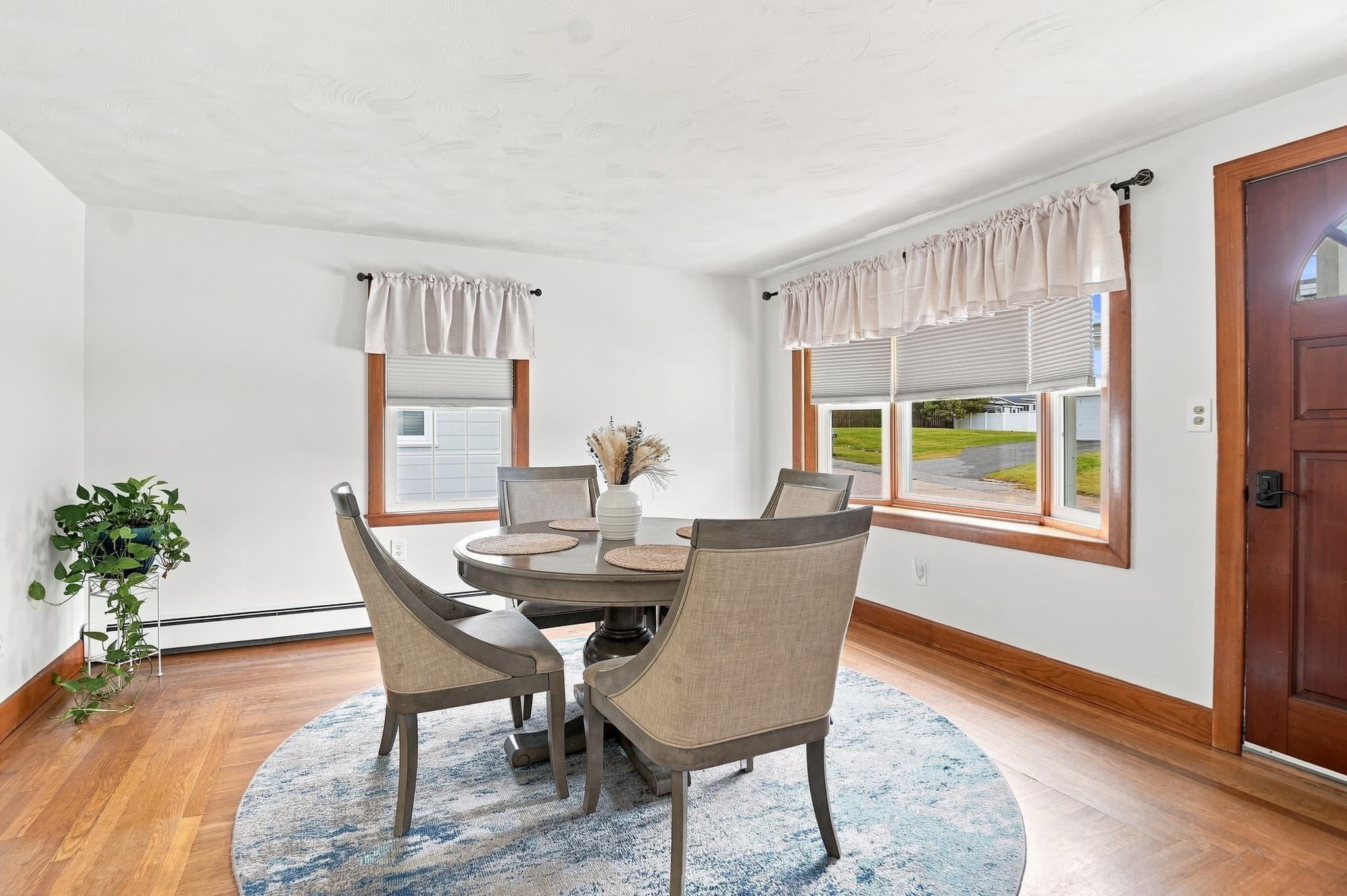 Single Family Residence at 101 Moody Street, Bellingham MA 02019, photo 13 of 35