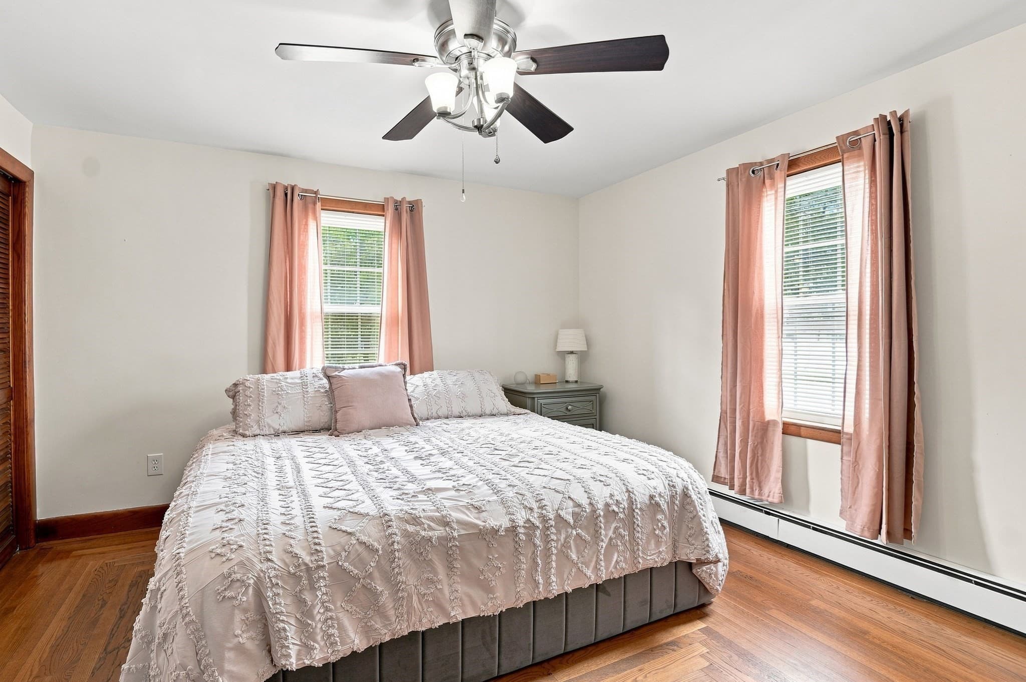 Single Family Residence at 101 Moody Street, Bellingham MA 02019, photo 17 of 35