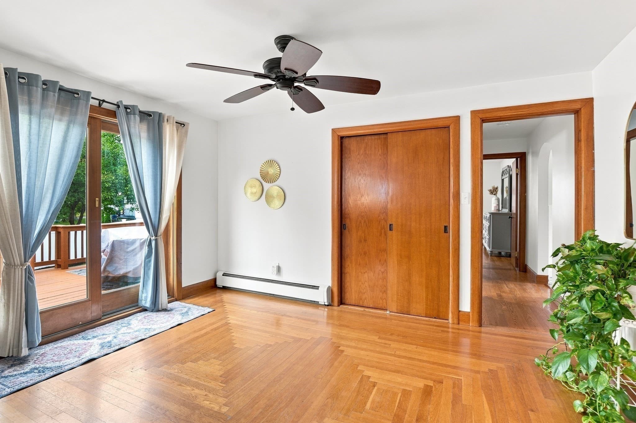 Single Family Residence at 101 Moody Street, Bellingham MA 02019, photo 10 of 35