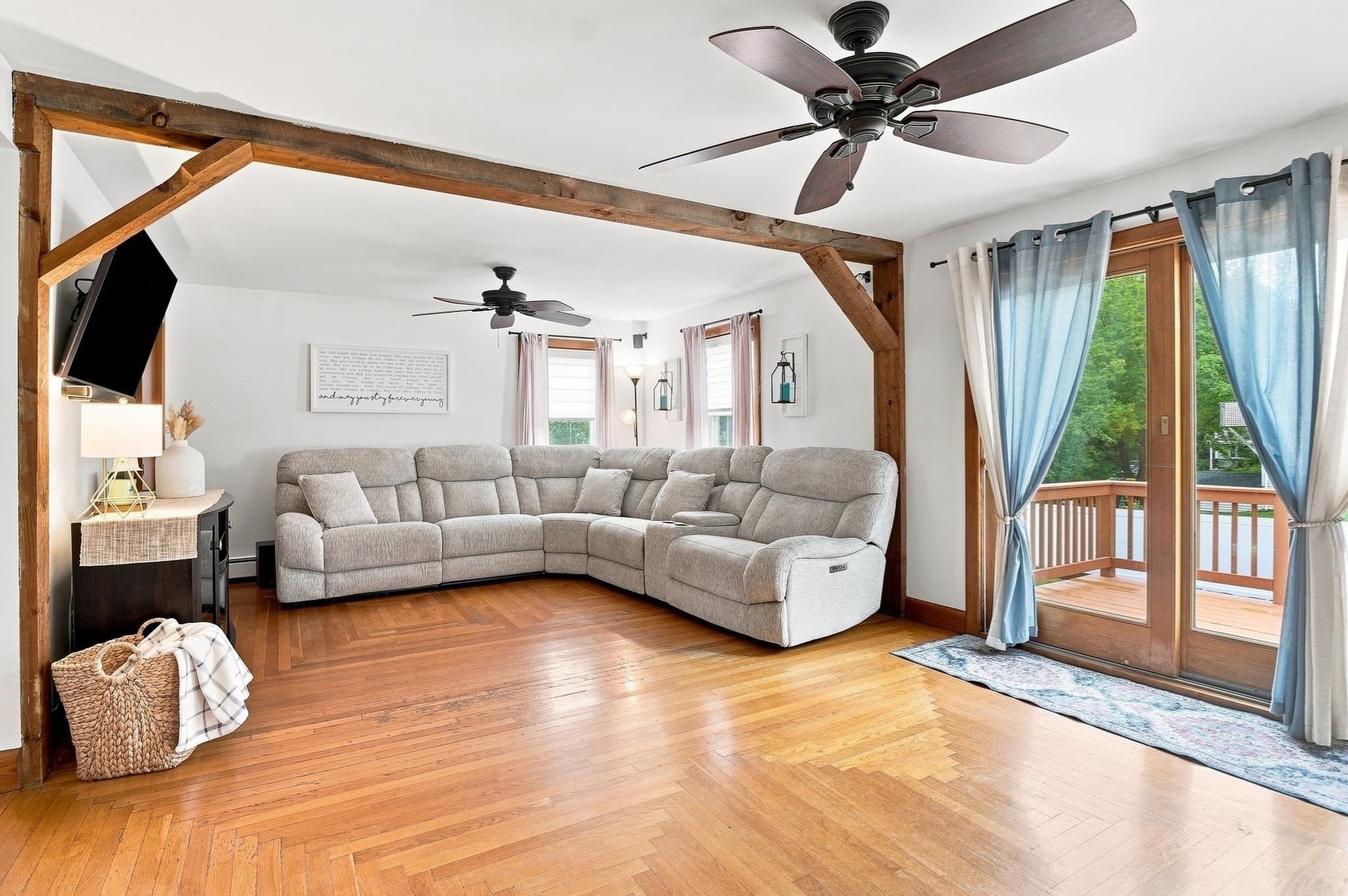 Single Family Residence at 101 Moody Street, Bellingham MA 02019, photo 8 of 35