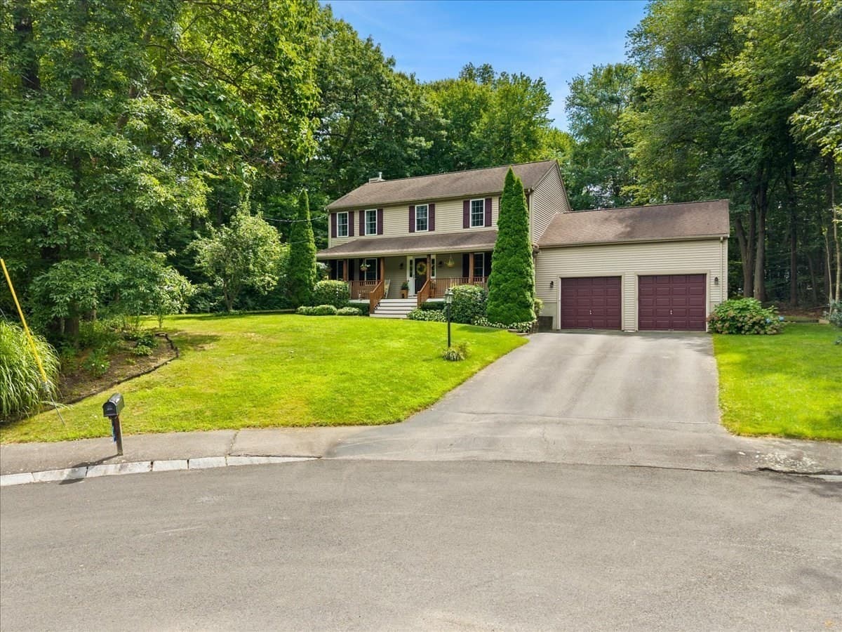 Single Family Residence at 194 Woodlawn Street, Taunton MA 02718, Taunton, photo 2 of 41