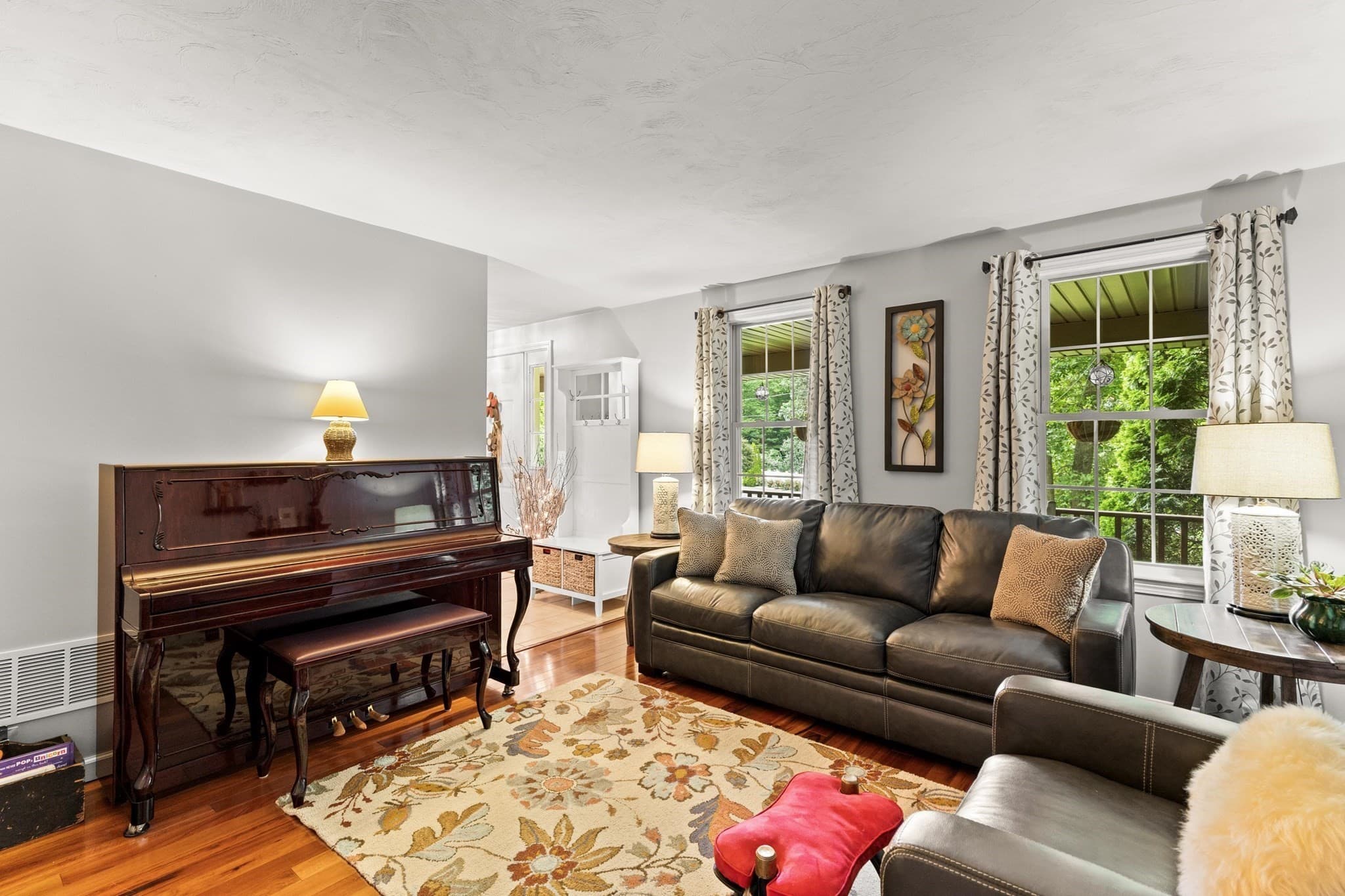 Single Family Residence at 194 Woodlawn Street, Taunton MA 02718, Taunton, photo 20 of 41