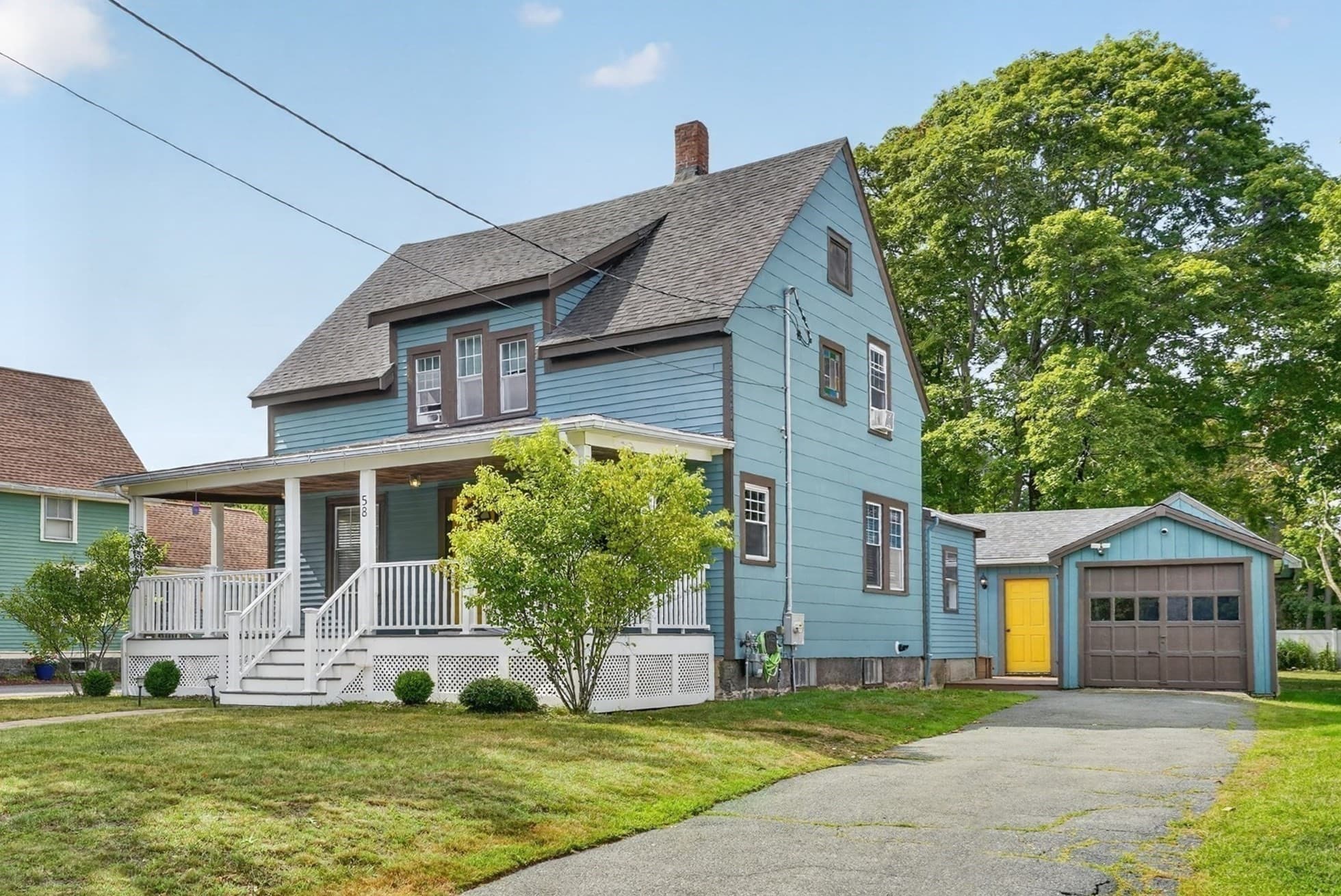 58 Grove St, Lynnfield MA 01940