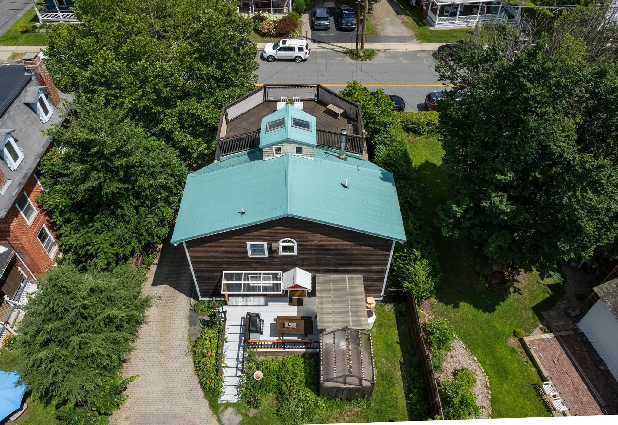 Commercial Sale at 14 Main St, Shelburne MA 01370, photo 3 of 33