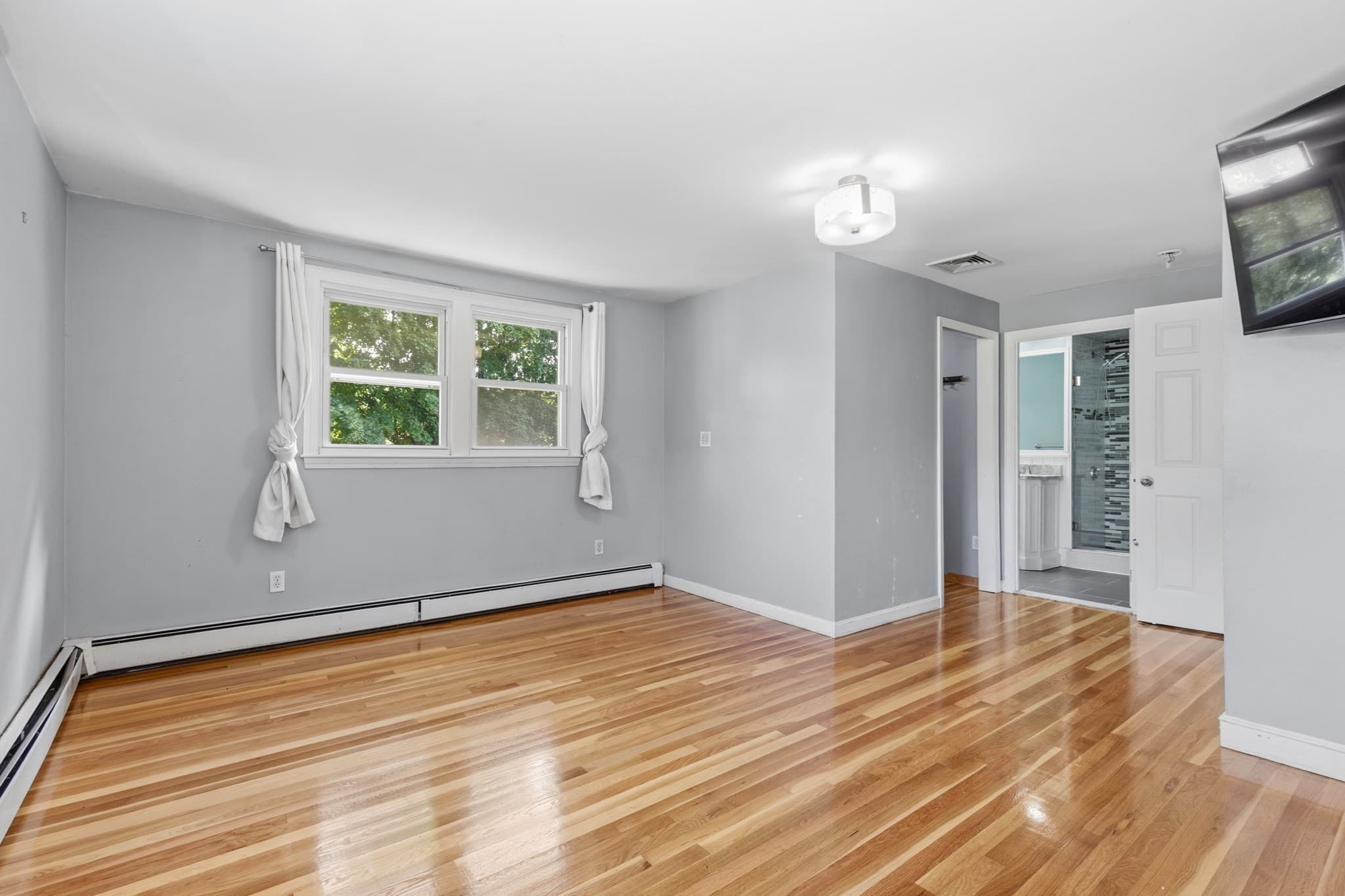 Single Family Residence at 206 Fairview Ave, Brockton MA 02301, Brockton, photo 17 of 41