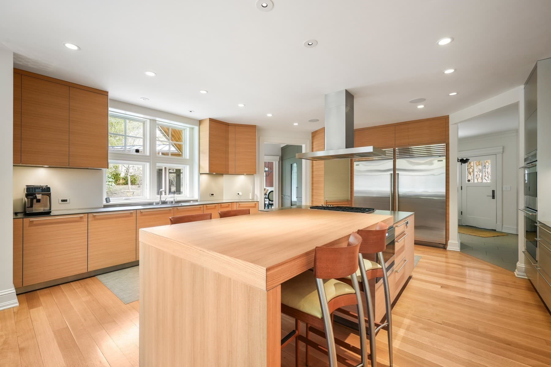 Single Family Residence at 55 Ridge Hill Farm Rd, Wellesley MA 02482, Wellesley, photo 12 of 42