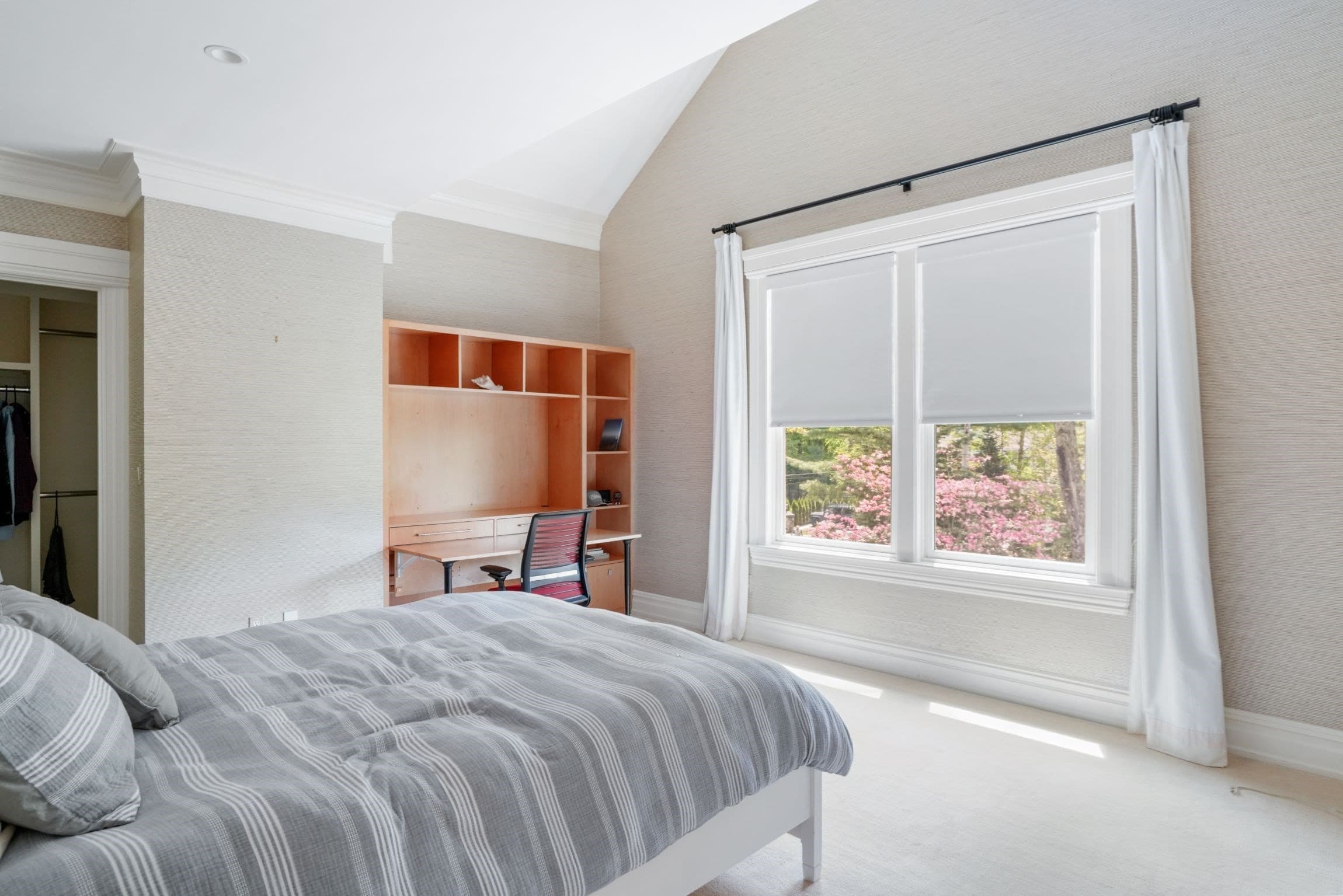 Single Family Residence at 55 Ridge Hill Farm Rd, Wellesley MA 02482, Wellesley, photo 25 of 42