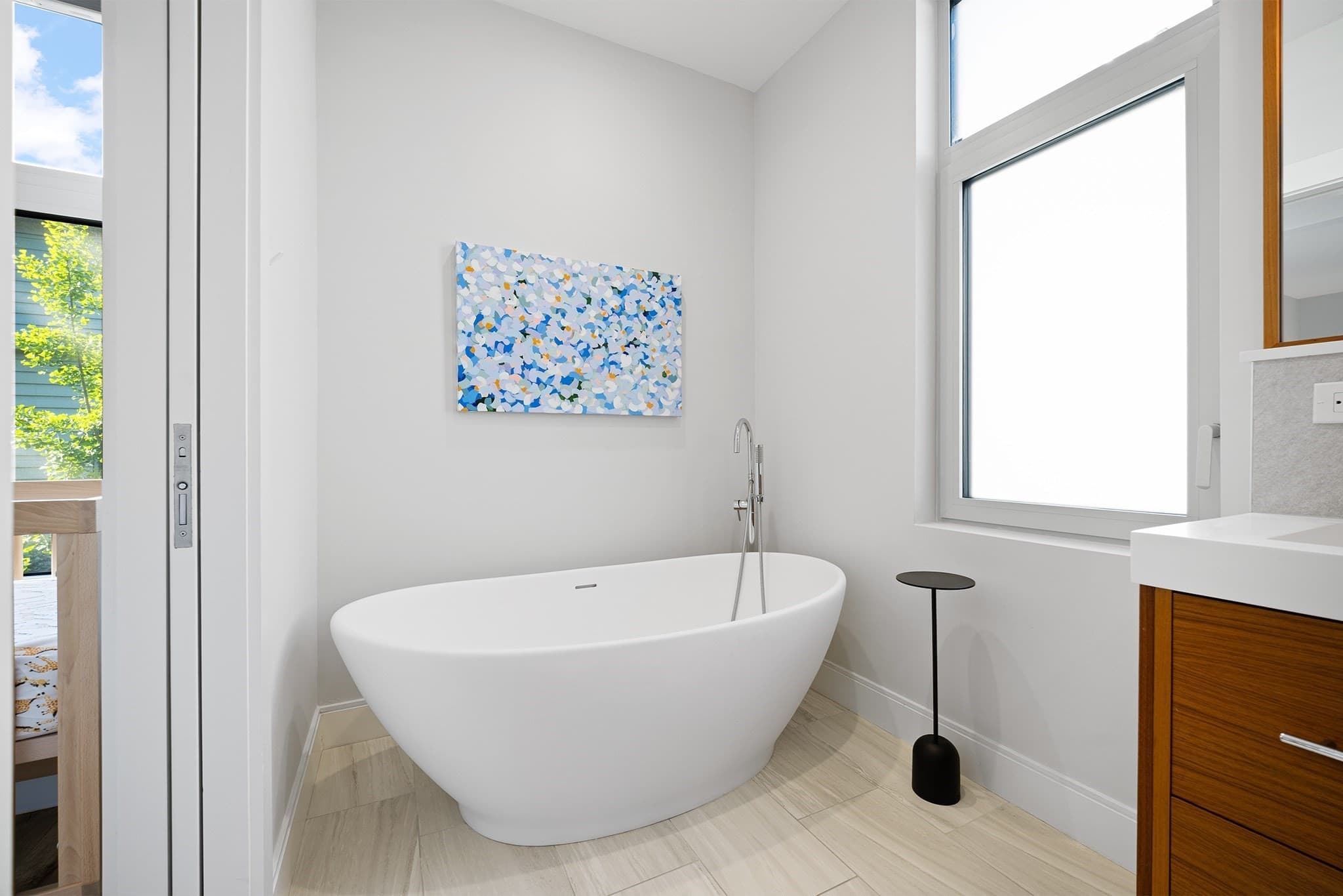 Condominium at 137 Walden St # 137, Cambridge MA 02140, Cambridge, photo 16 of 42