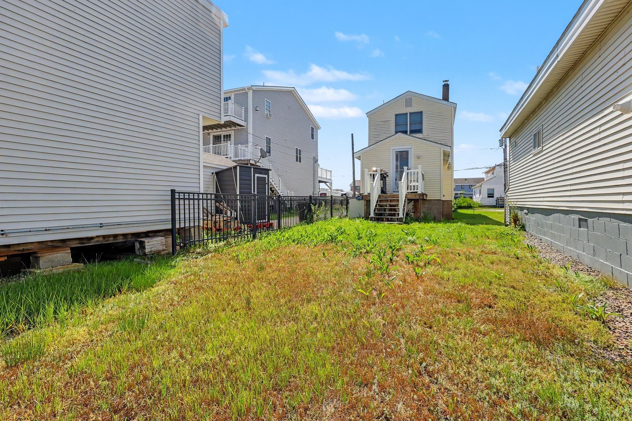 Single Family Residence at 10 Liberty St, Salisbury MA 01952, Salisbury, photo 23 of 30