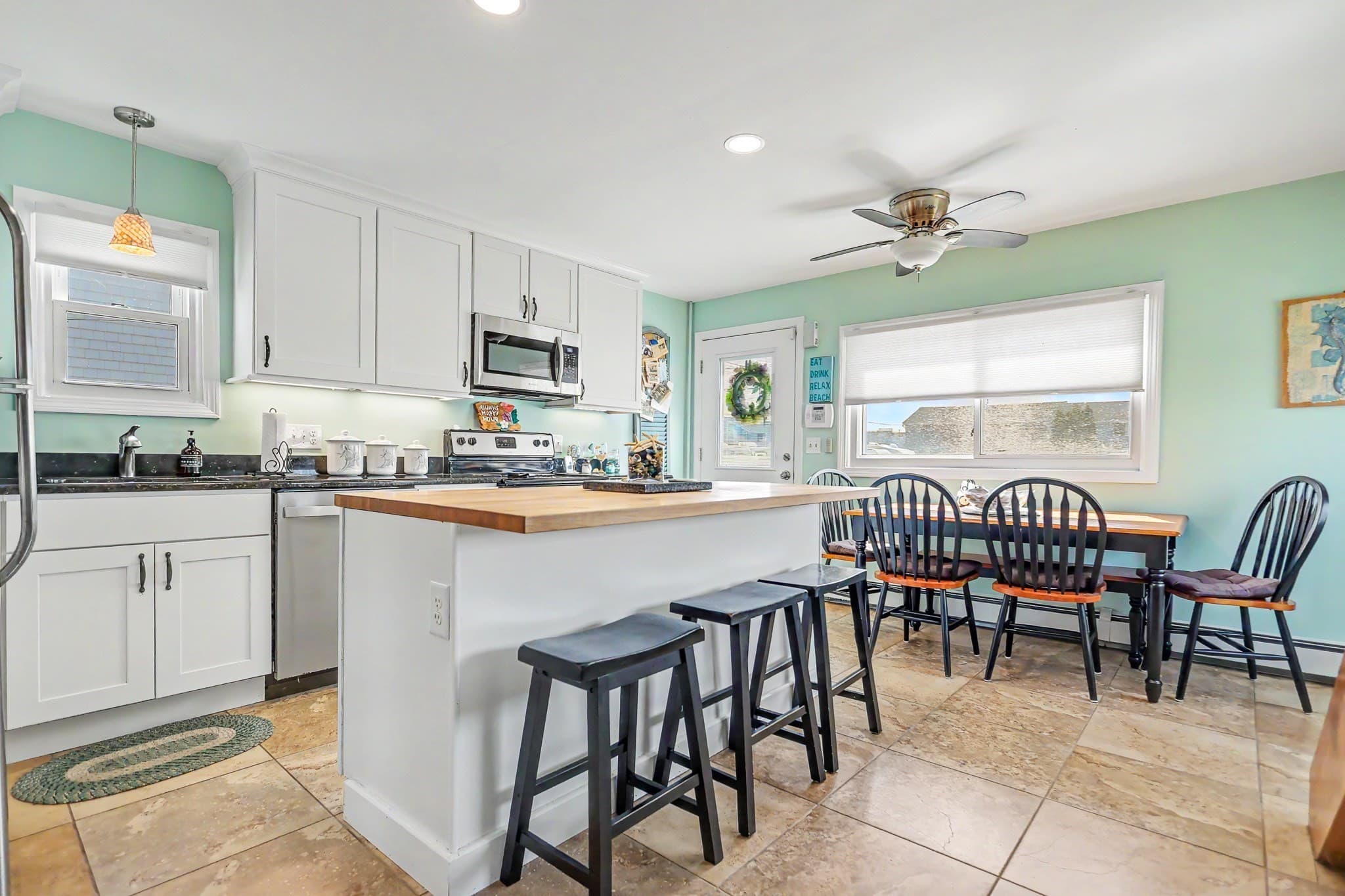 Single Family Residence at 10 Liberty St, Salisbury MA 01952, Salisbury, photo 5 of 30