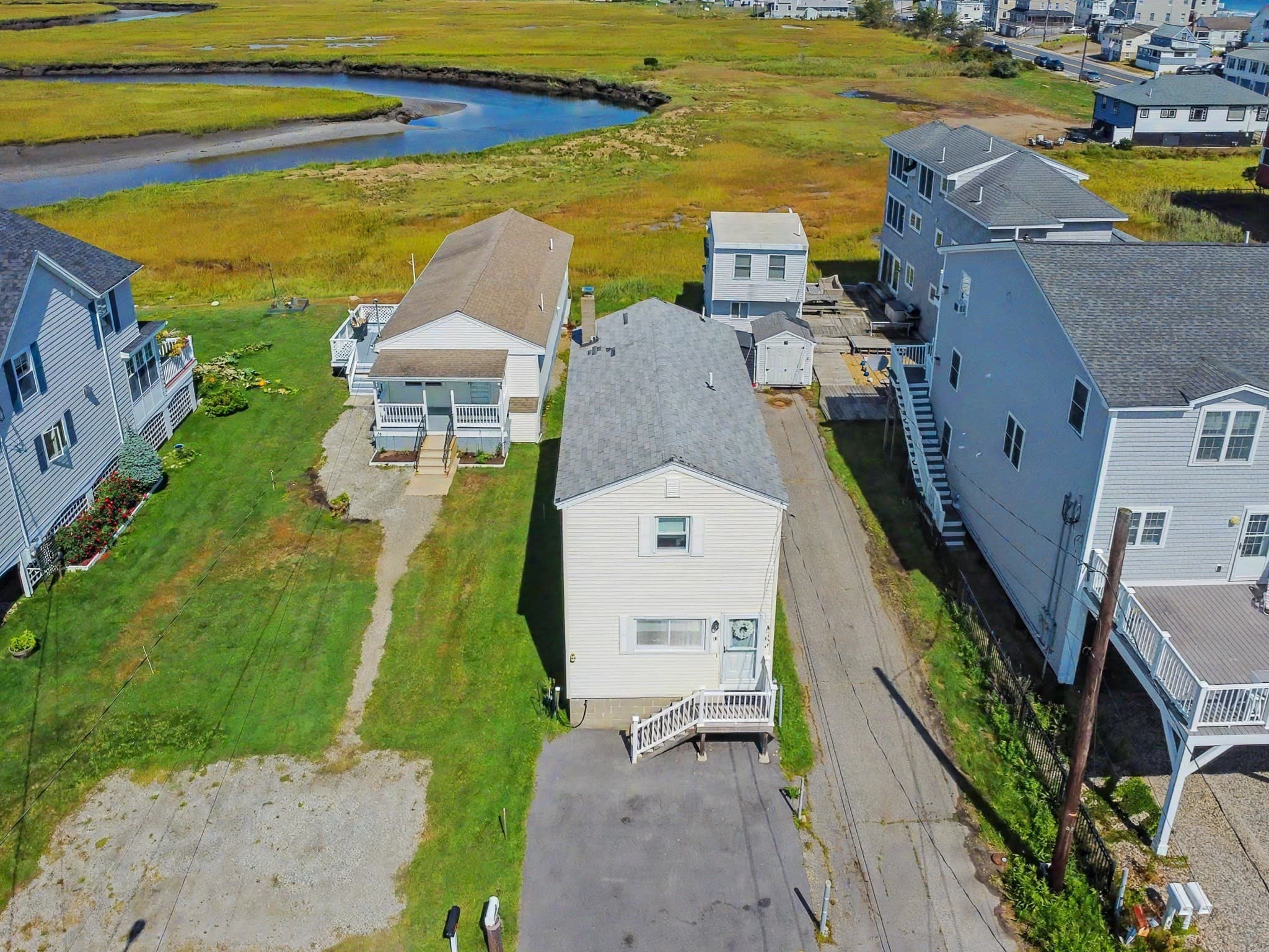 Single Family Residence at 10 Liberty St, Salisbury MA 01952, Salisbury, photo 24 of 30