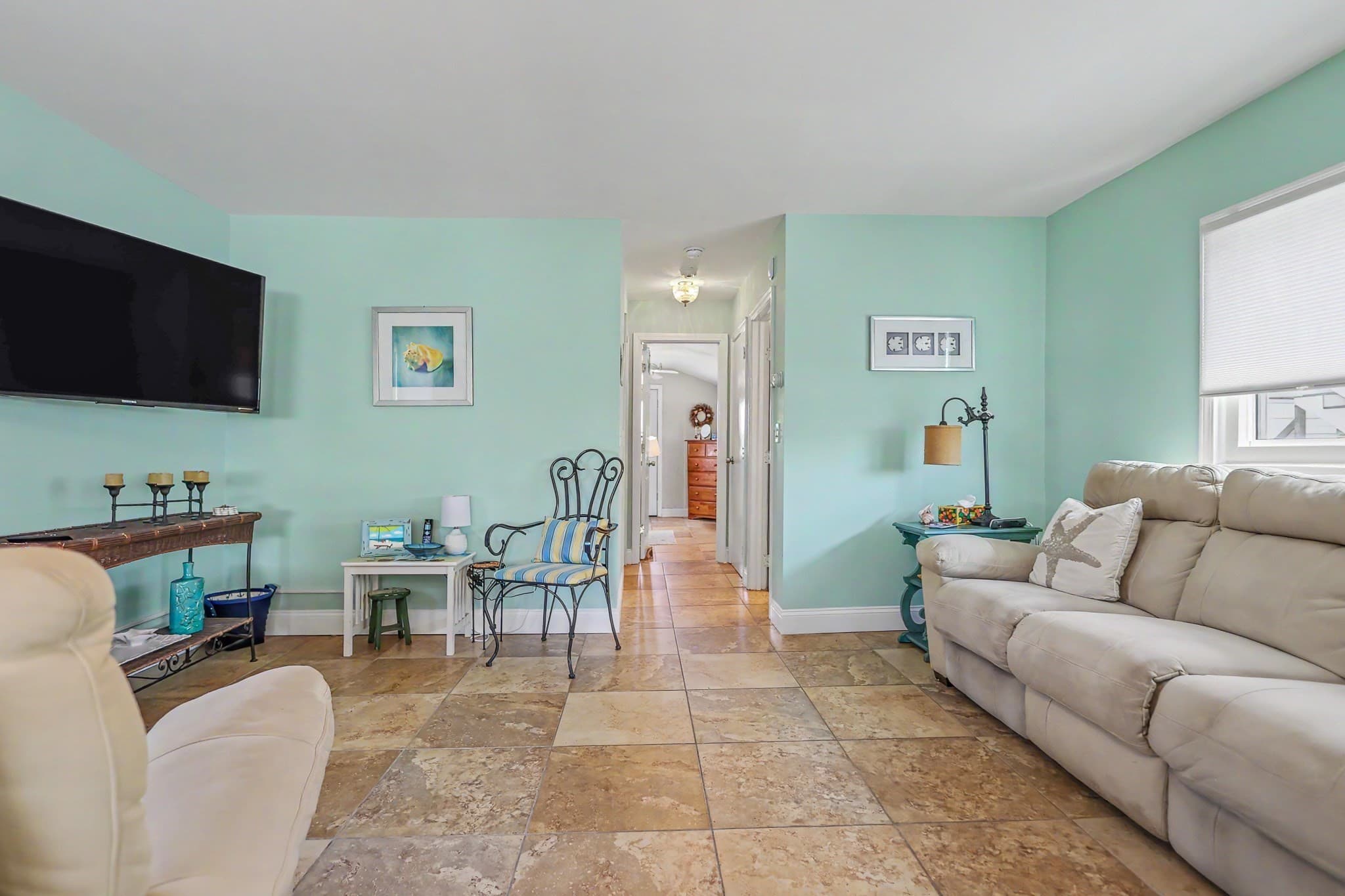 Single Family Residence at 10 Liberty St, Salisbury MA 01952, Salisbury, photo 11 of 30