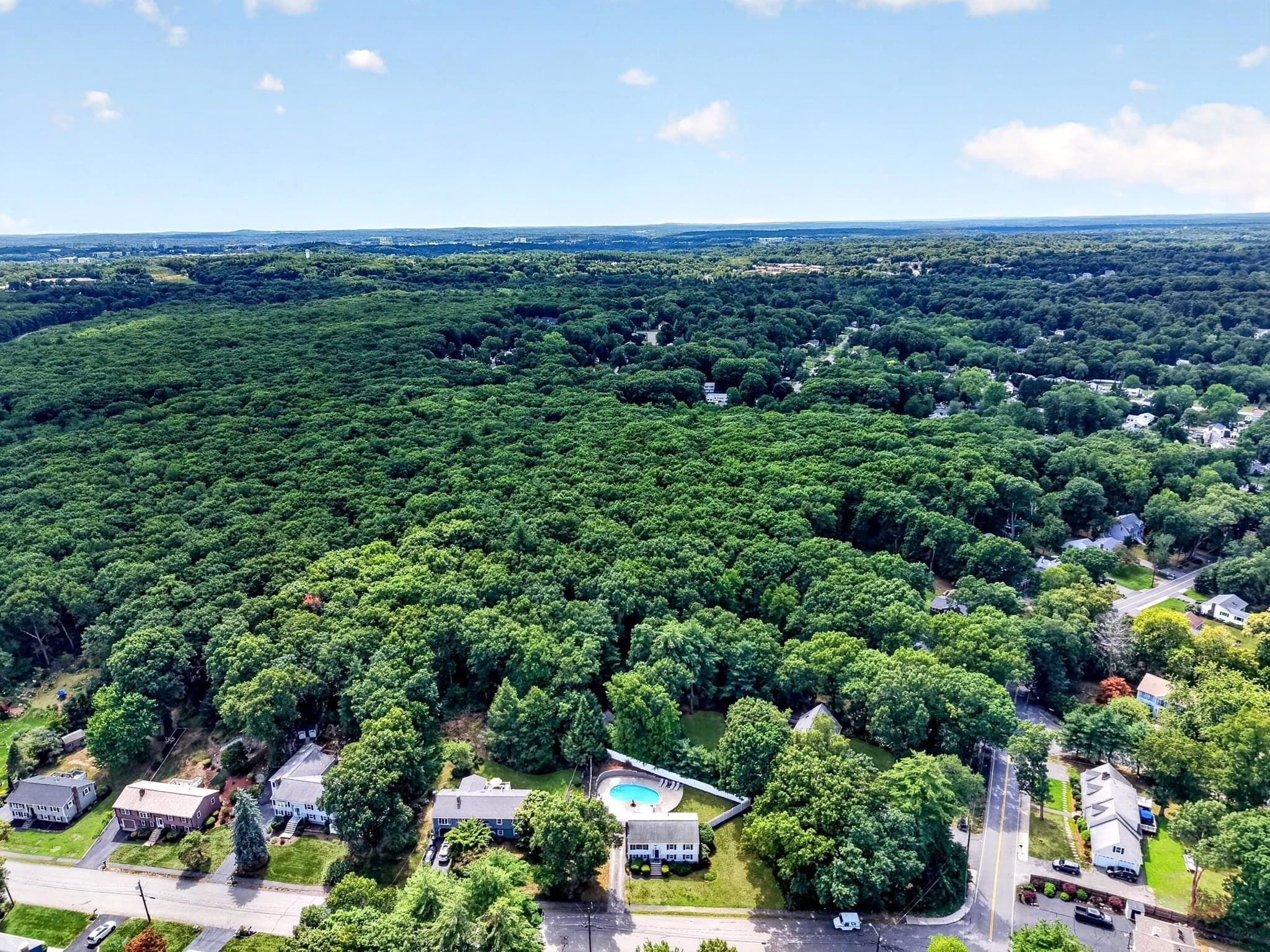 Single Family Residence at 2 Town Line Rd, Burlington MA 01803, photo 38 of 40