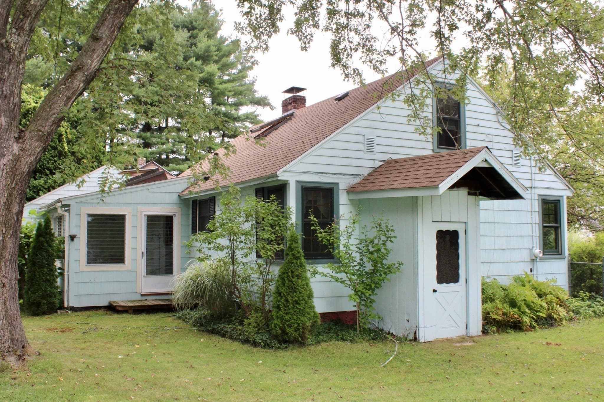 Single Family Residence at 14 Place Ter, Greenfield MA 01301, Greenfield, photo 6 of 23