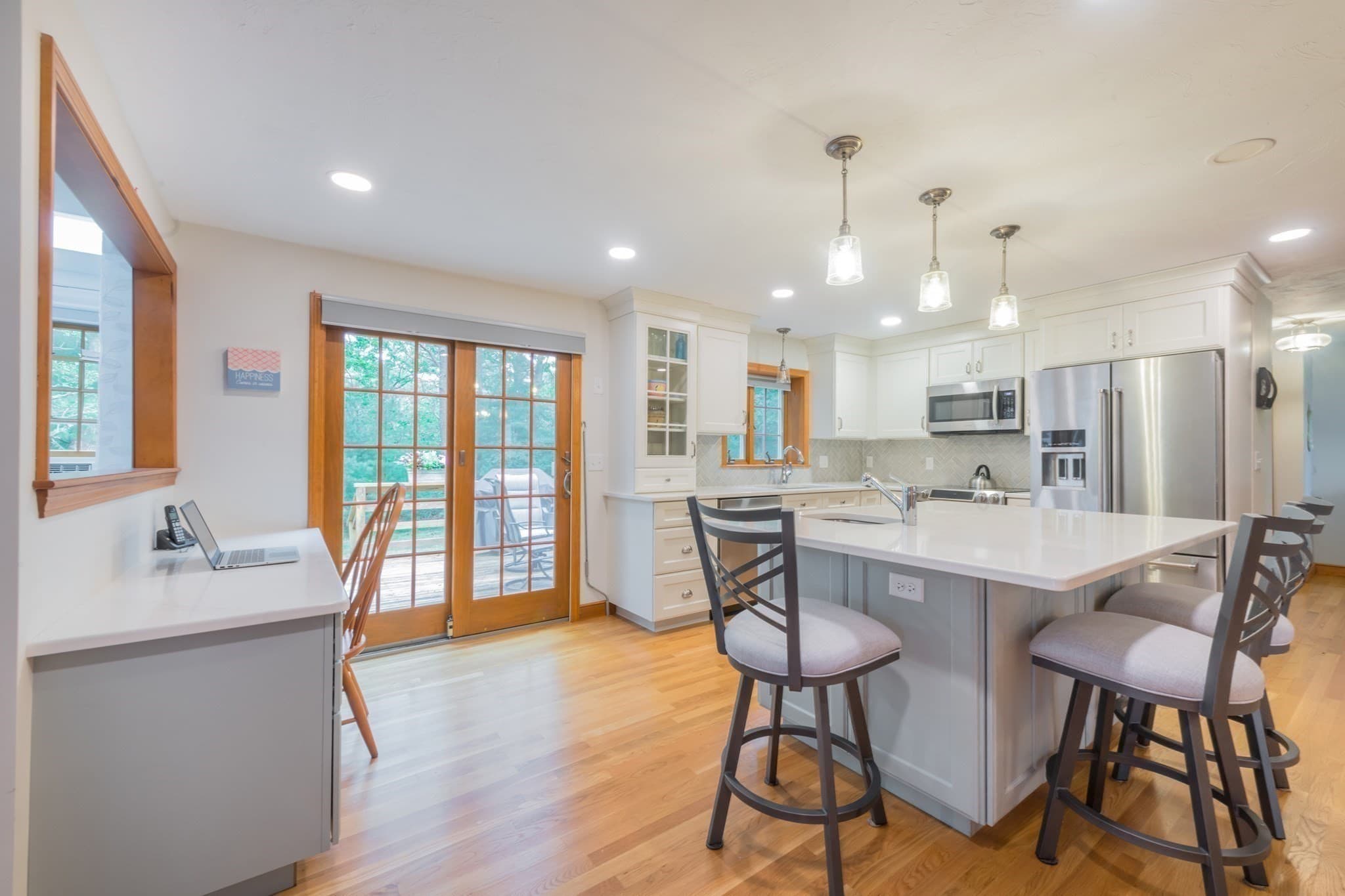 Single Family Residence at 85 Andrews Way, Plymouth MA 02360, photo 6 of 37