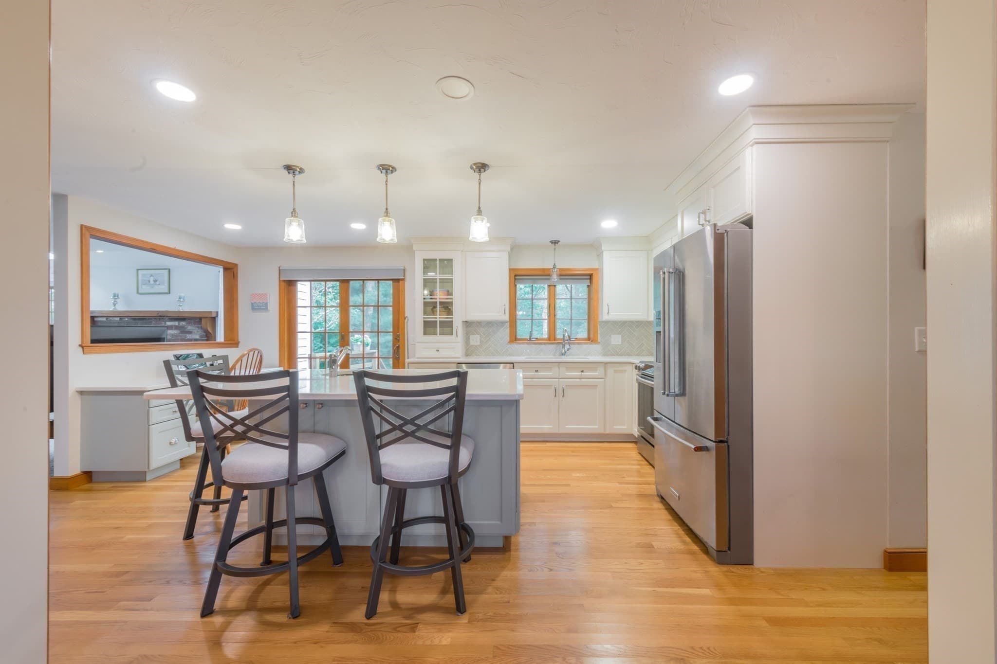 Single Family Residence at 85 Andrews Way, Plymouth MA 02360, photo 8 of 37