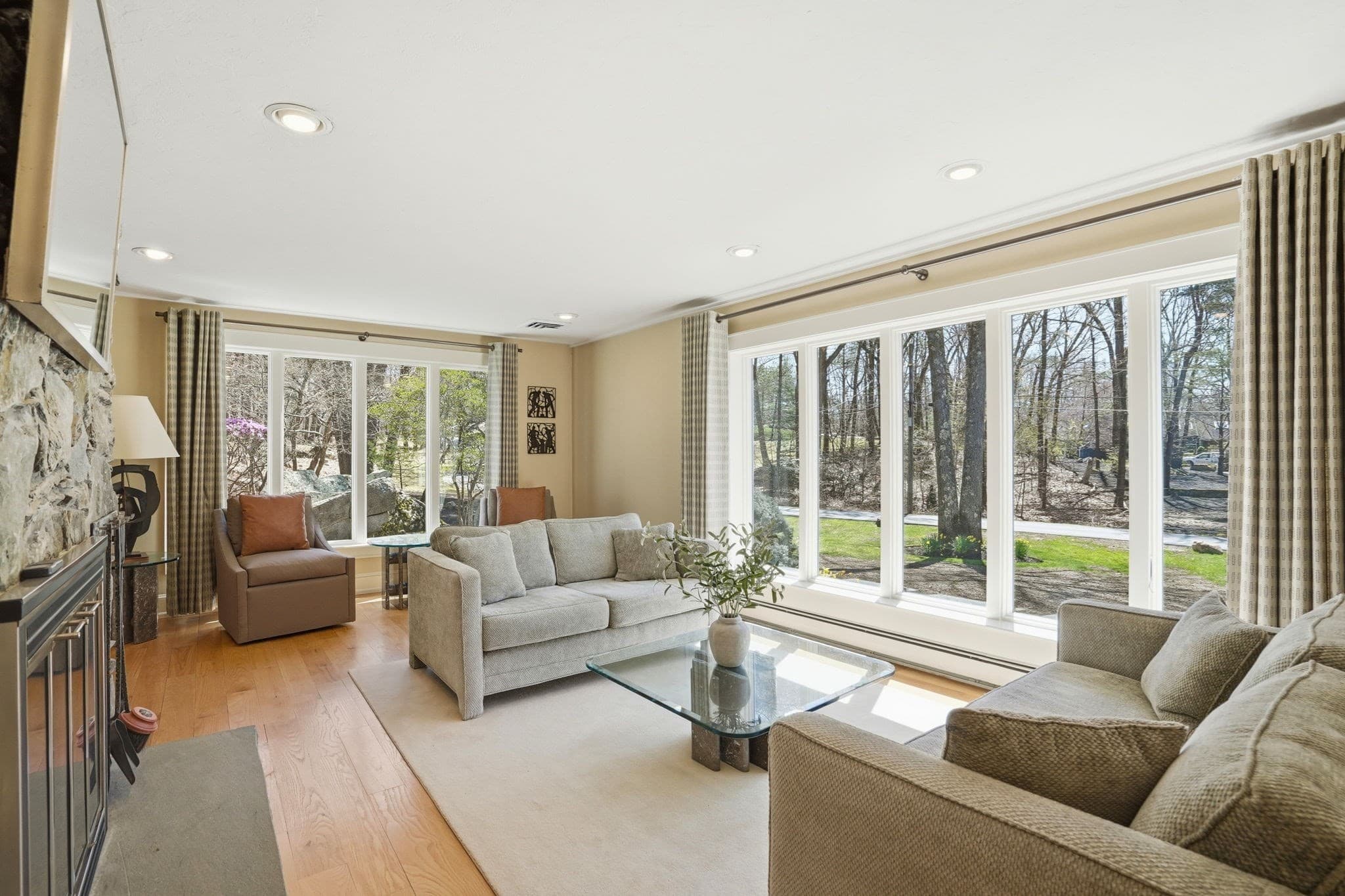 Single Family Residence at 119 Lazell St, Hingham MA 02043, Hingham, photo 7 of 42