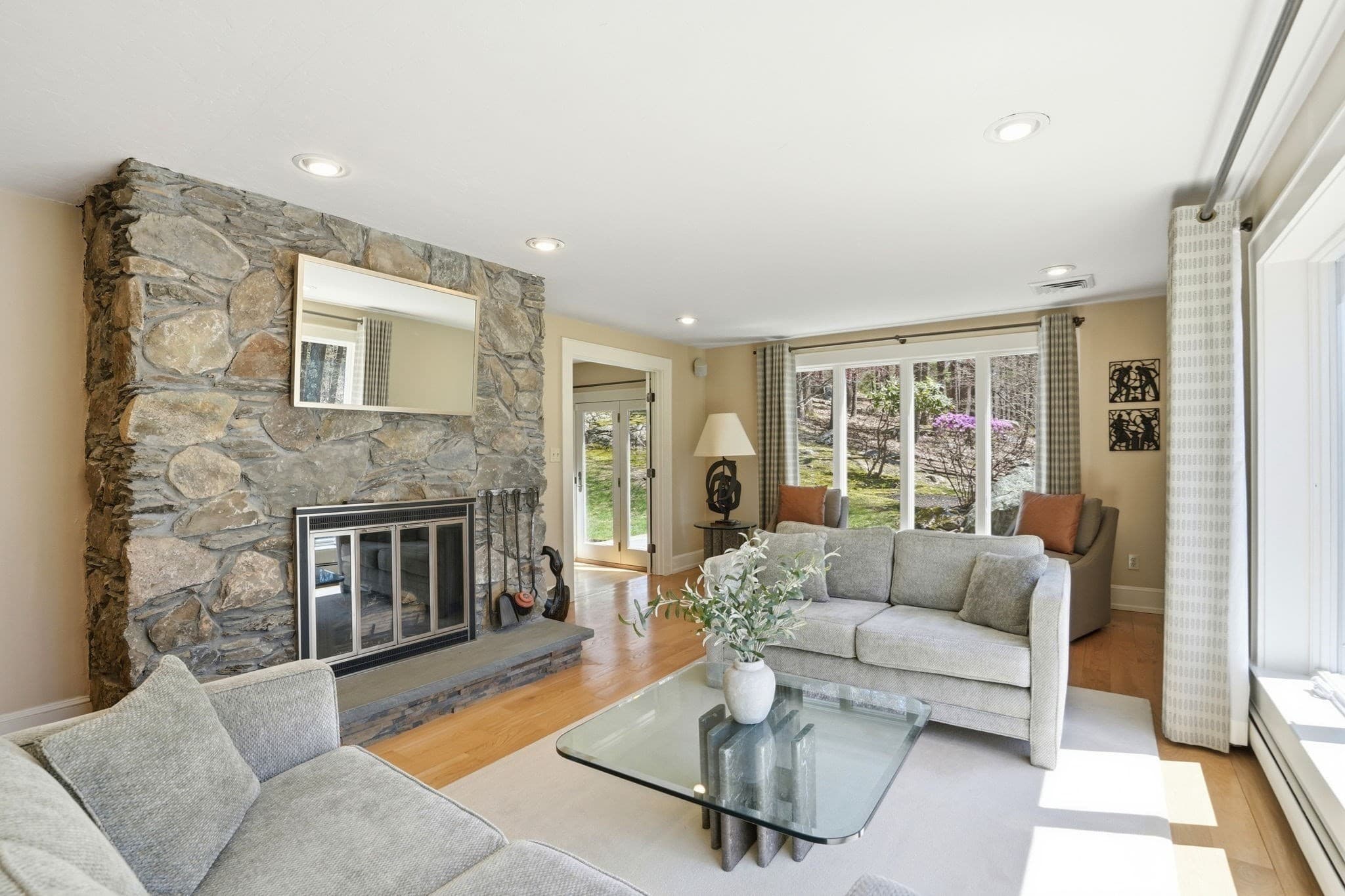 119 Lazell St, Hingham MA 02043