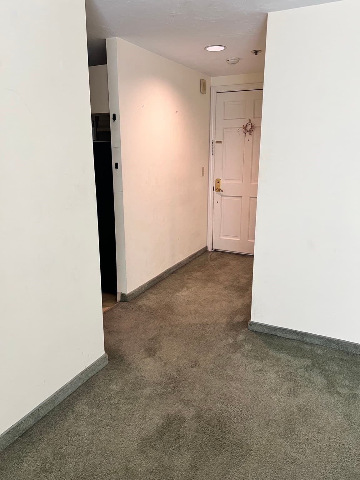 Condominium at 44 Elm St # 106, Worcester MA 01609, Worcester, photo 11 of 13