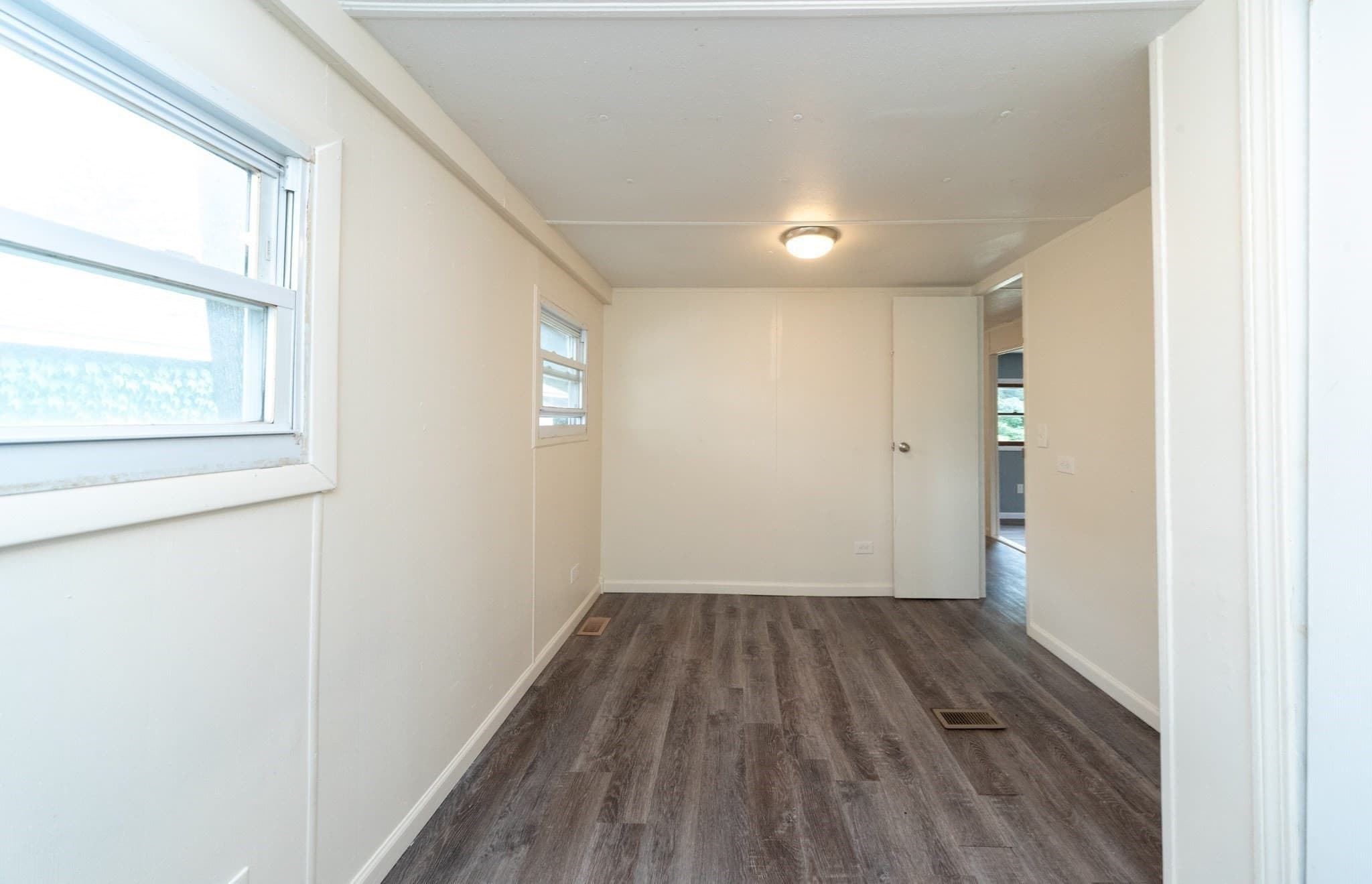 Mobile Home at 163 Highland St, Clinton MA 01510, Clinton, photo 14 of 20