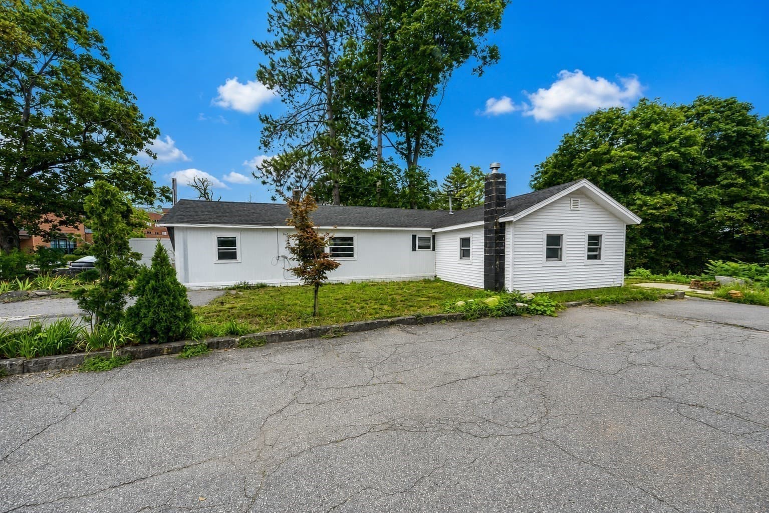 Mobile Home at 163 Highland St, Clinton MA 01510, Clinton, photo 15 of 20
